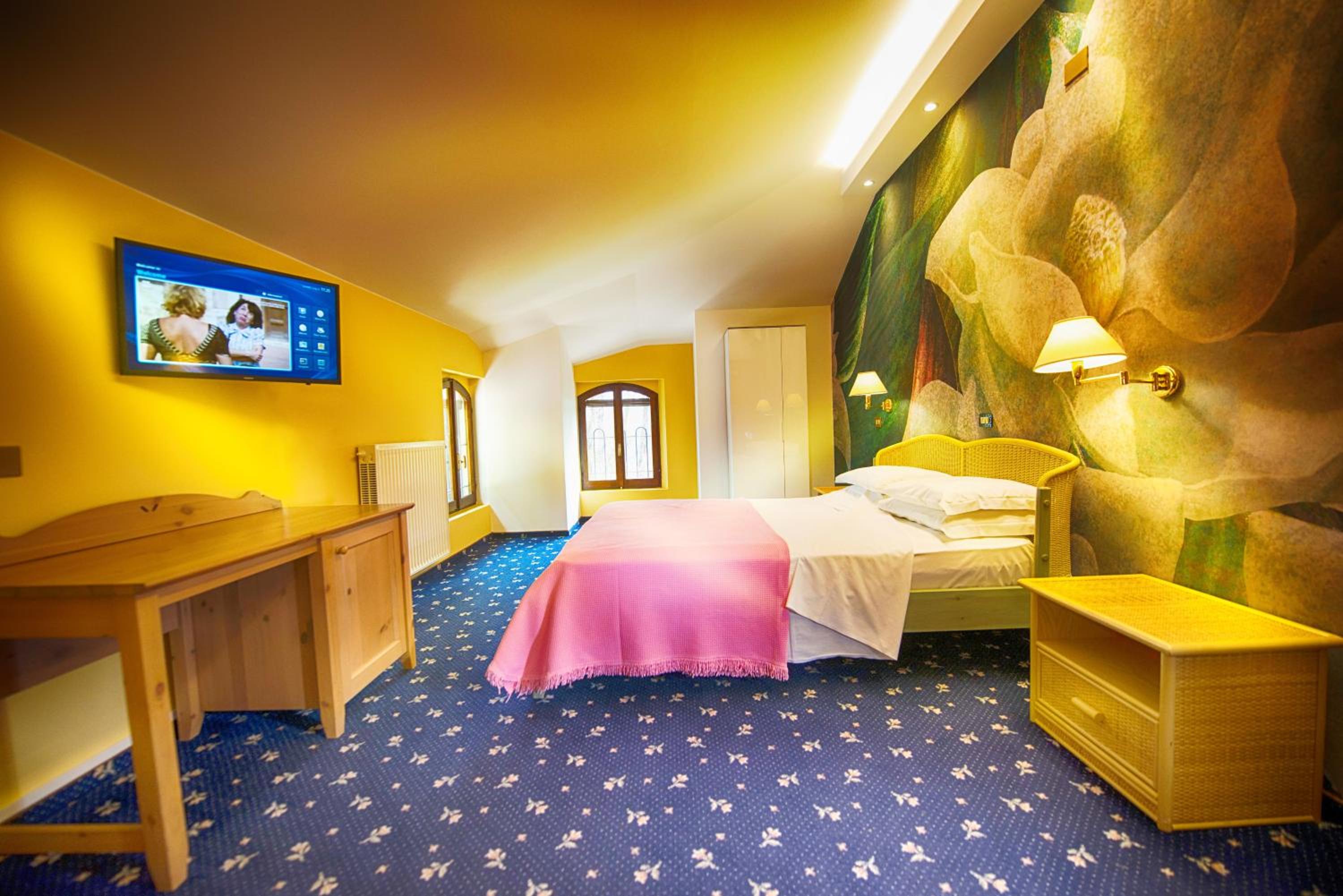 Double Room with Garden View