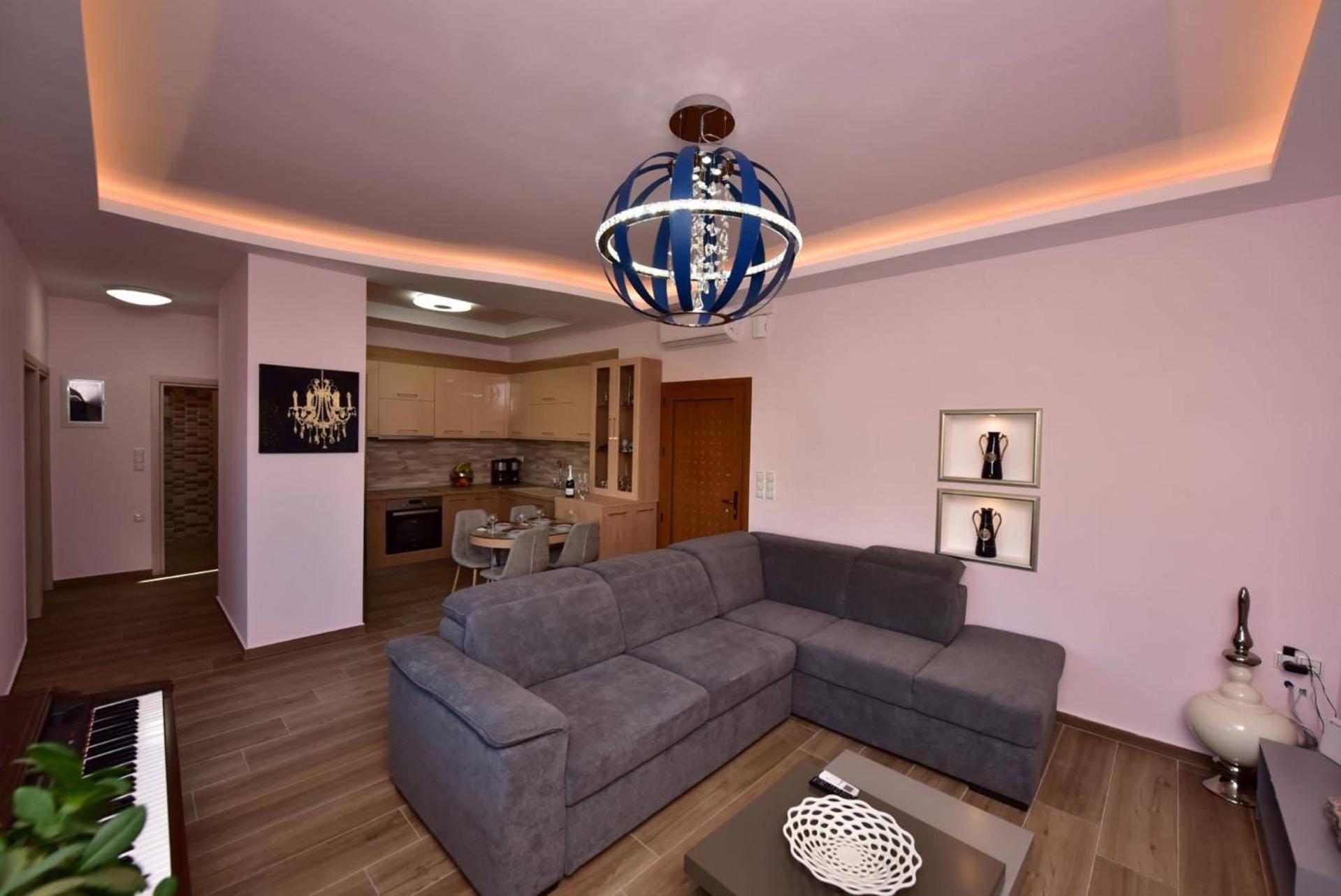 Villa photo 2