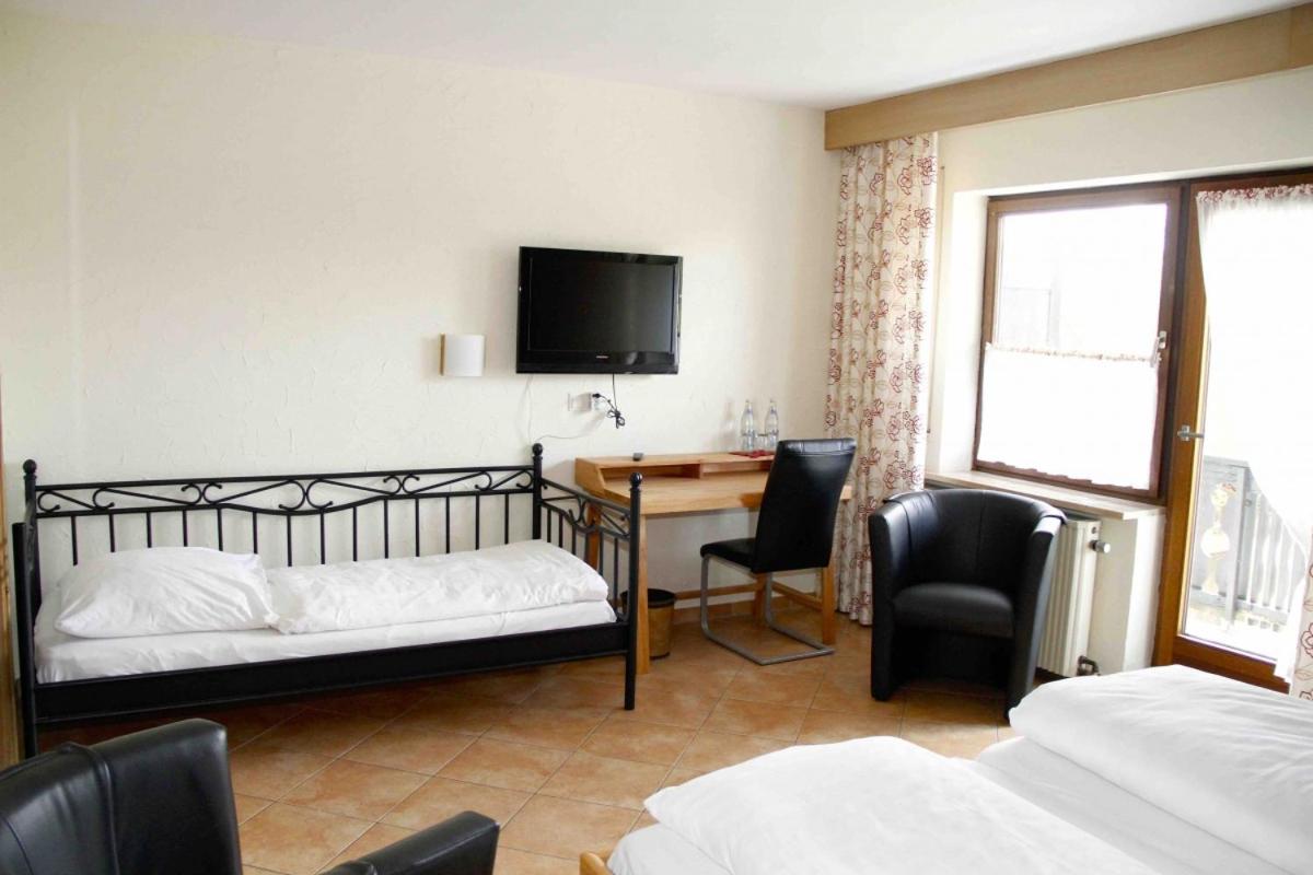Triple Room - Photo 4