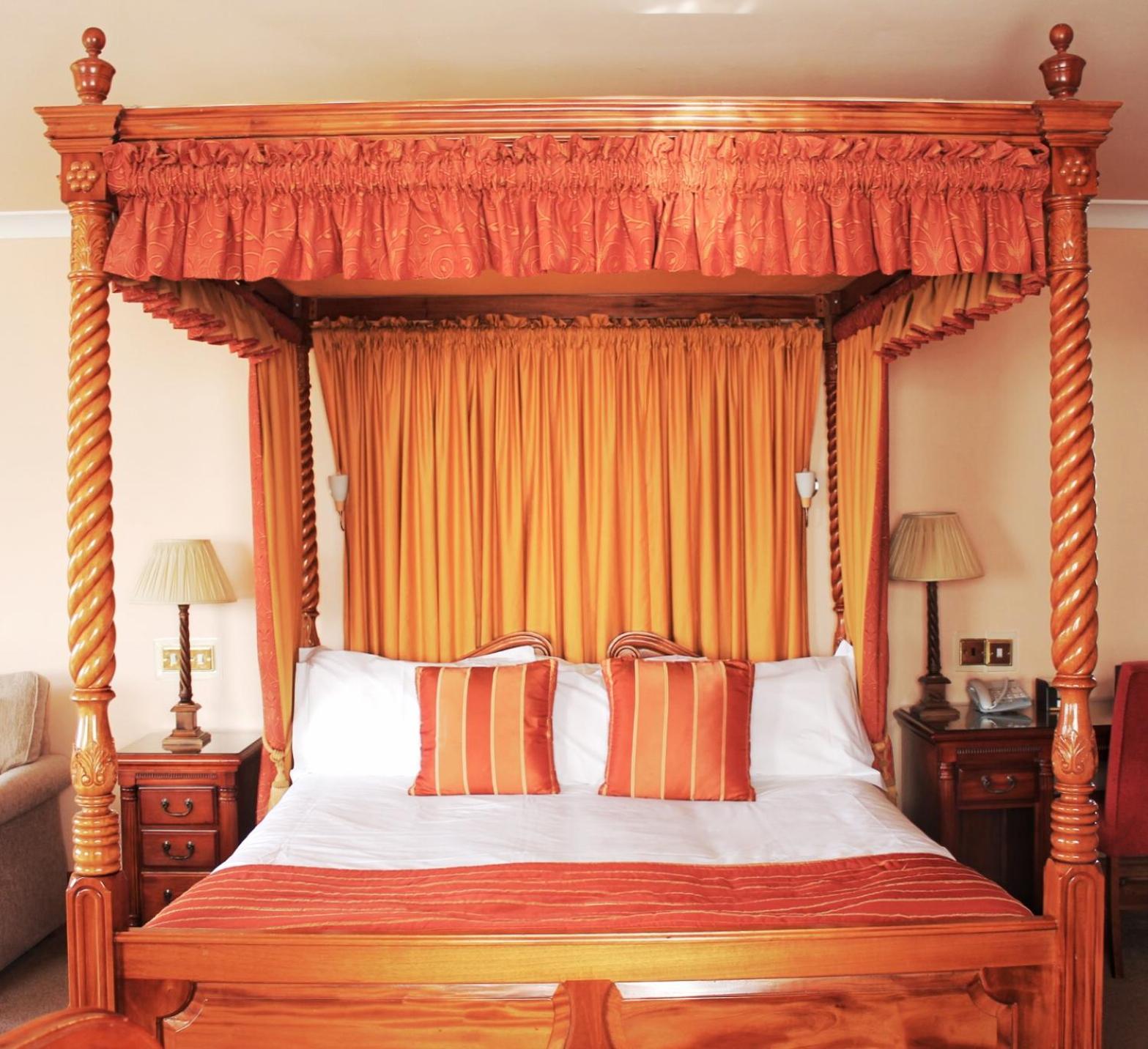 Deluxe Junior Suite photo 2