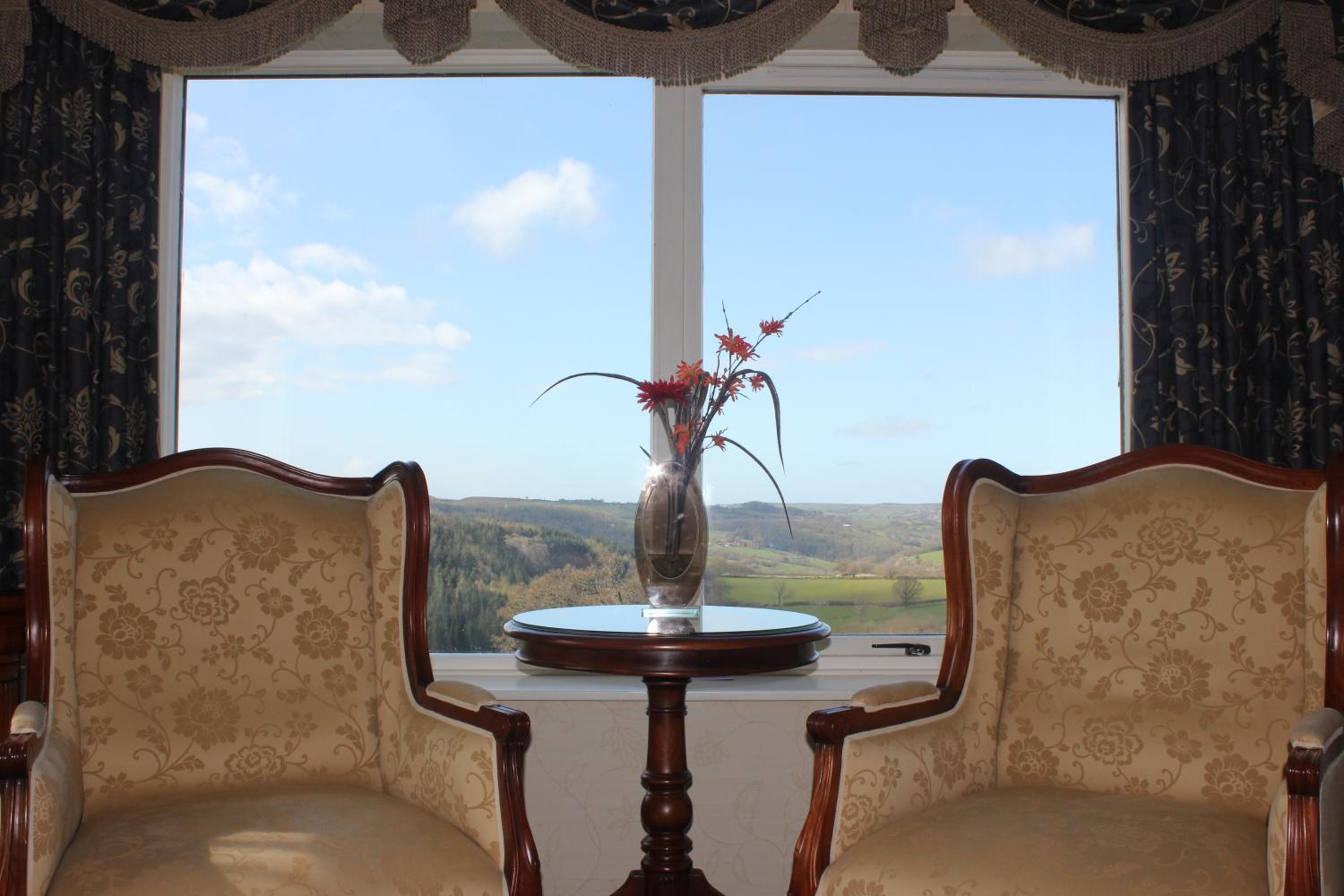 Deluxe Junior Suite photo 3
