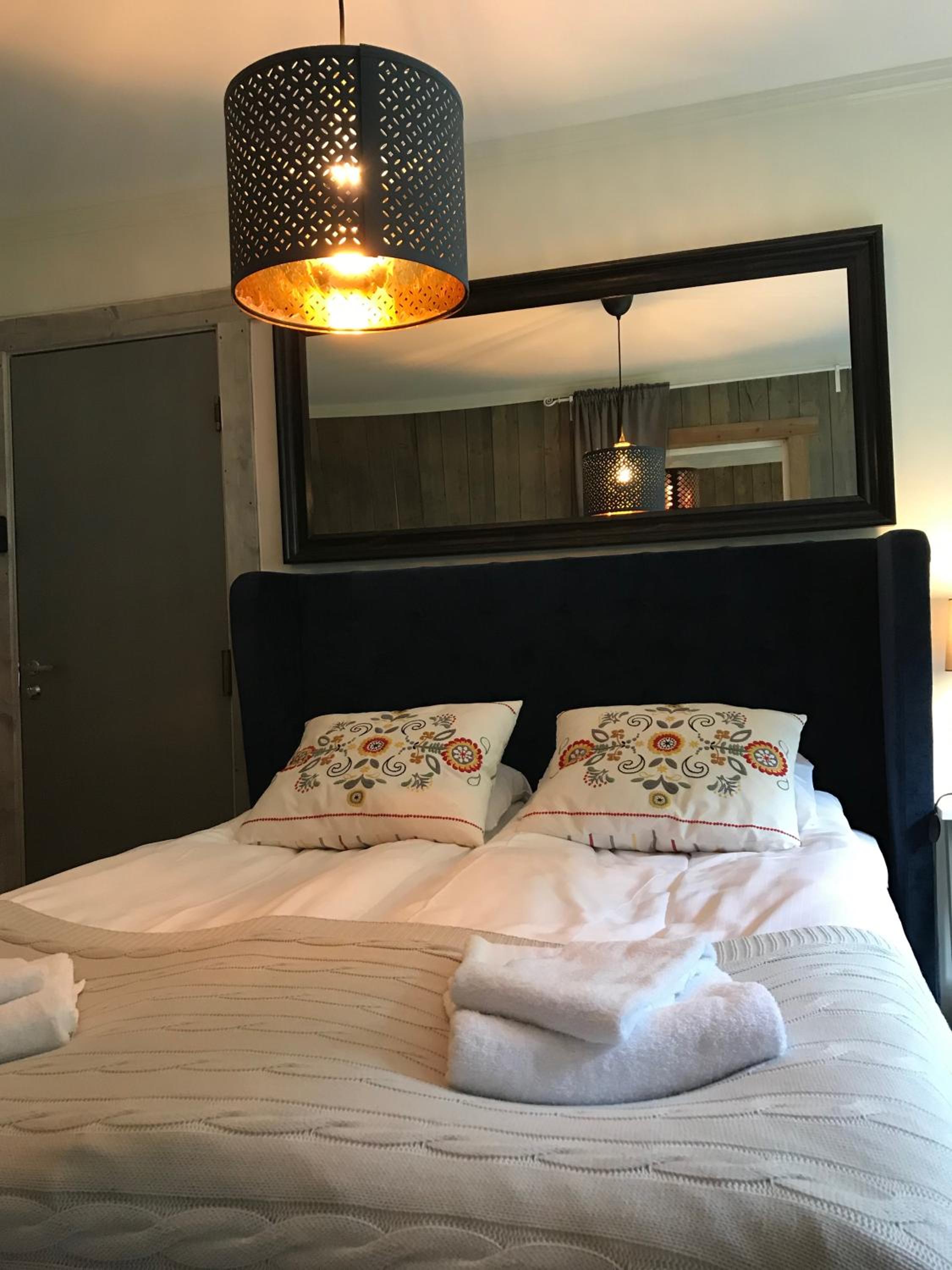 One-Bedroom Apartment - Photo 10