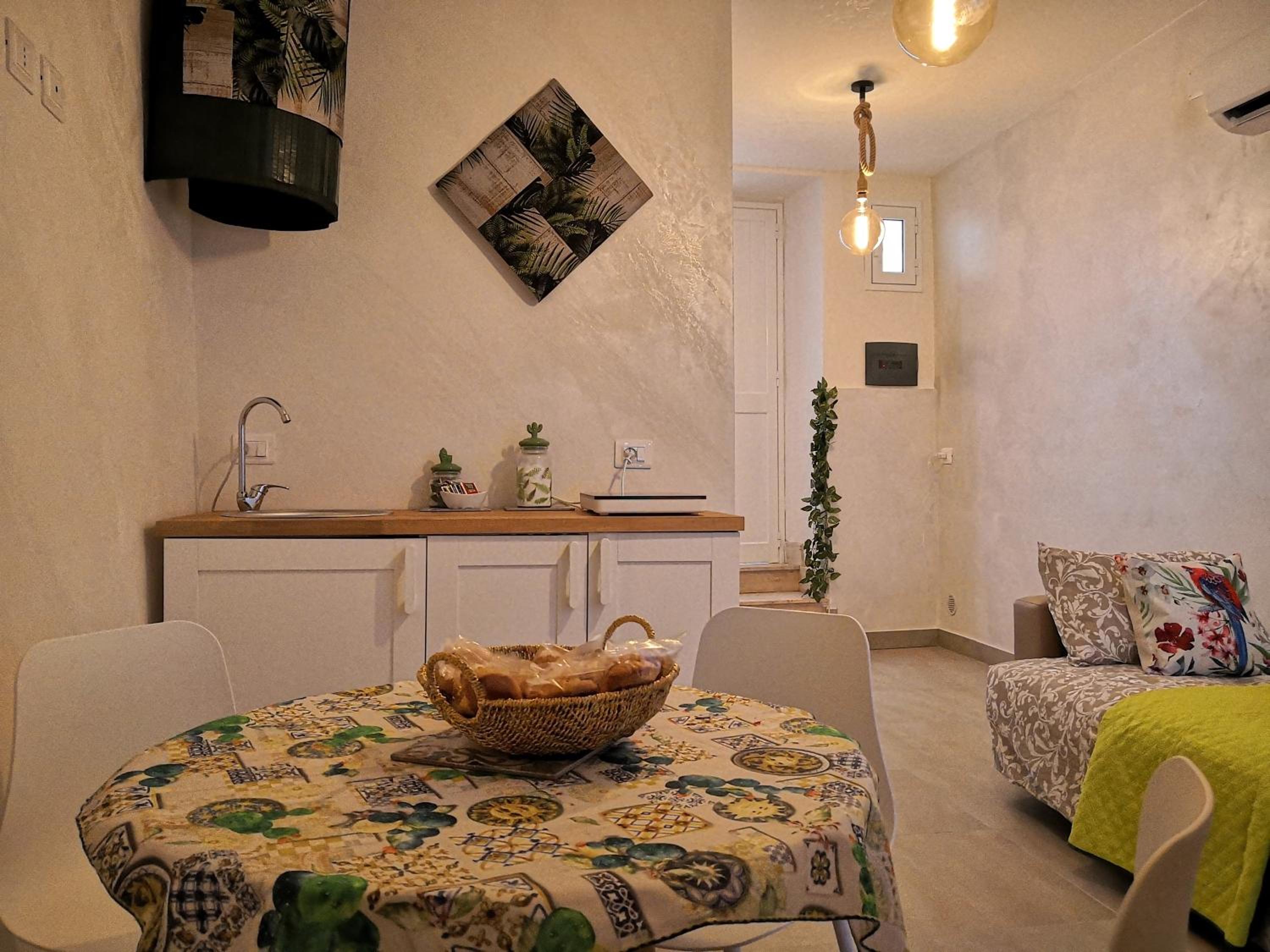 One-Bedroom Apartment - Photo 13