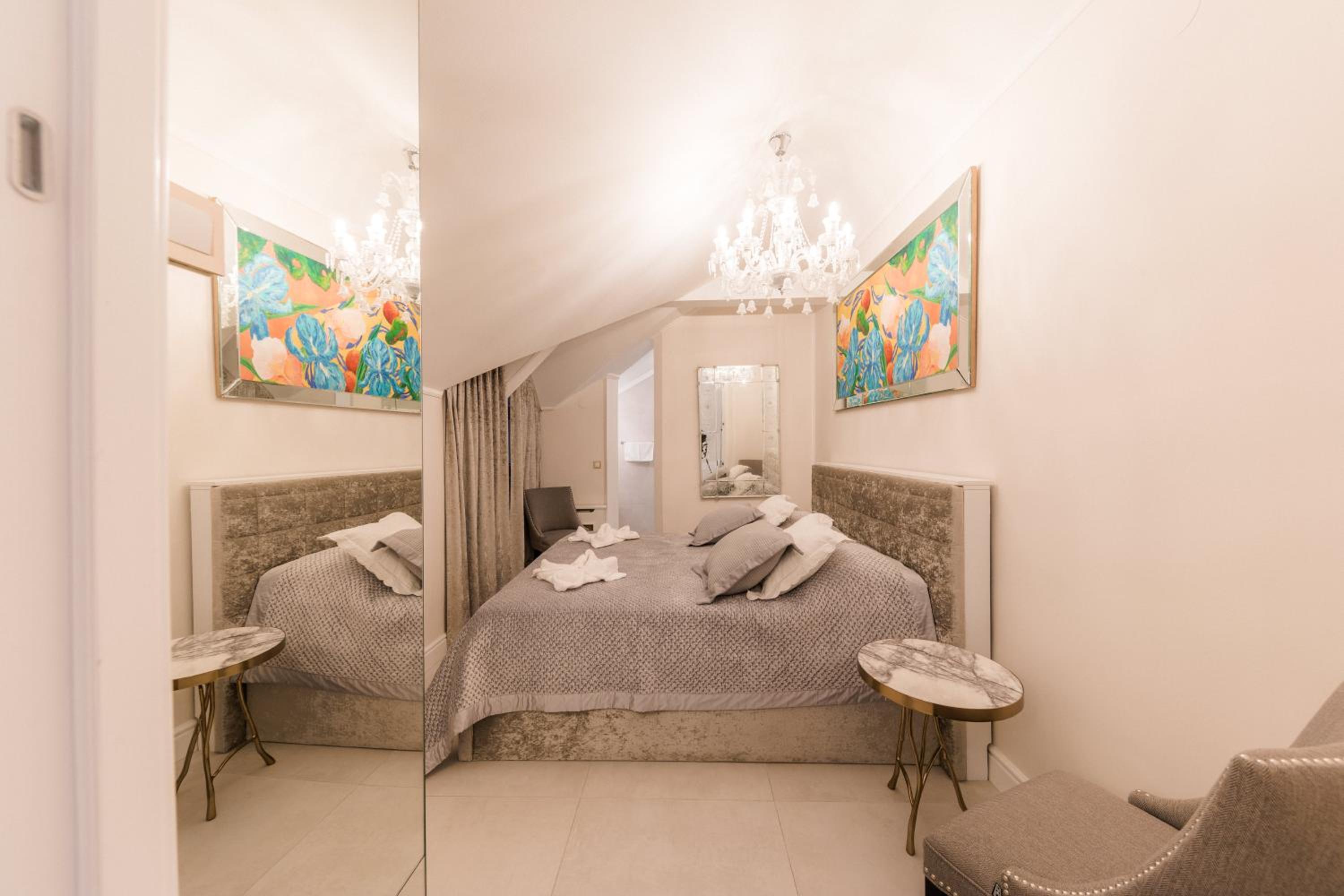 Penthouse Apartment - Photo 10