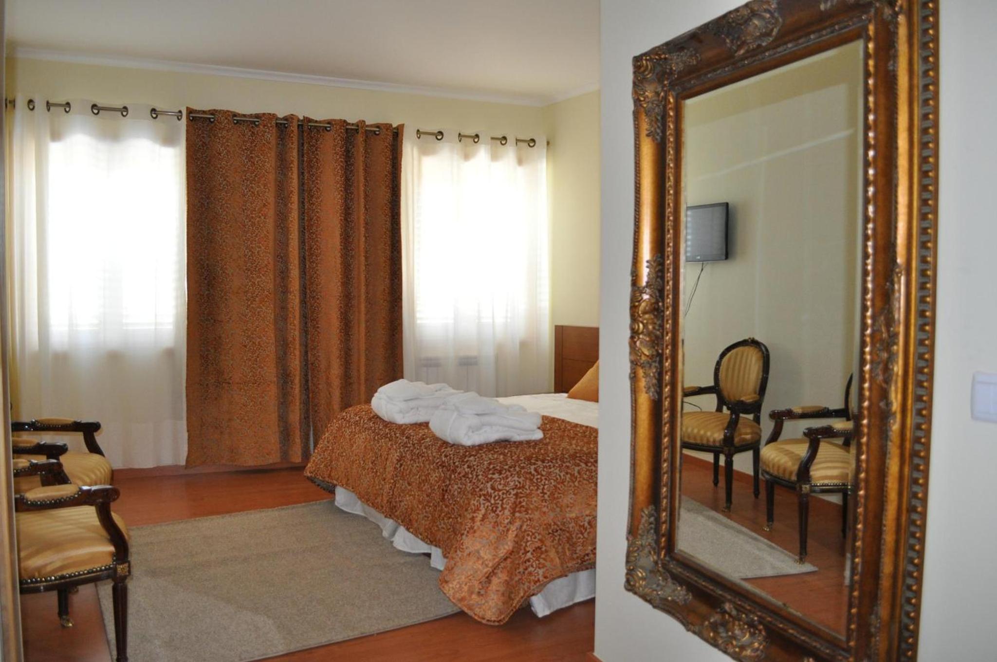 Superior Double Room - Photo 8