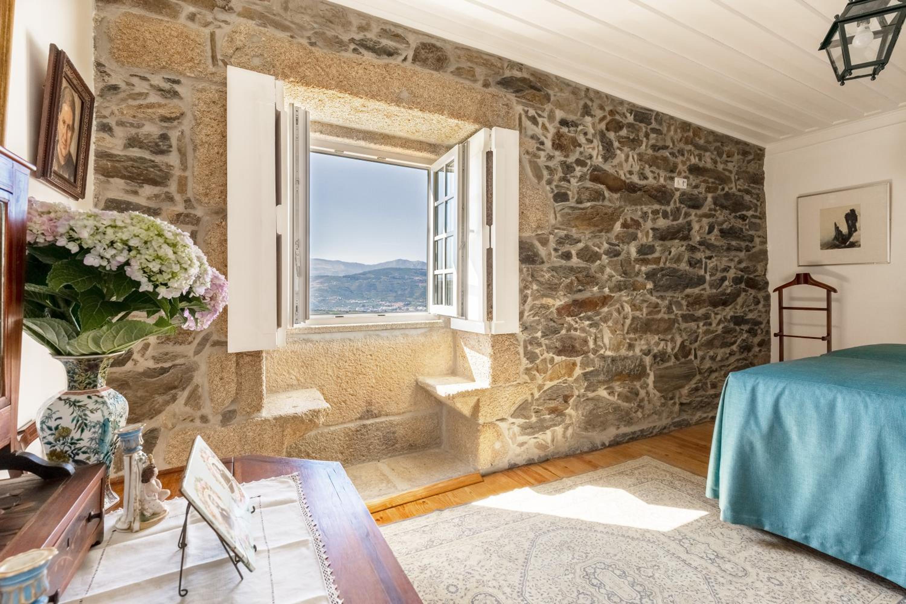 Deluxe Double or Twin Room with River View photo 1