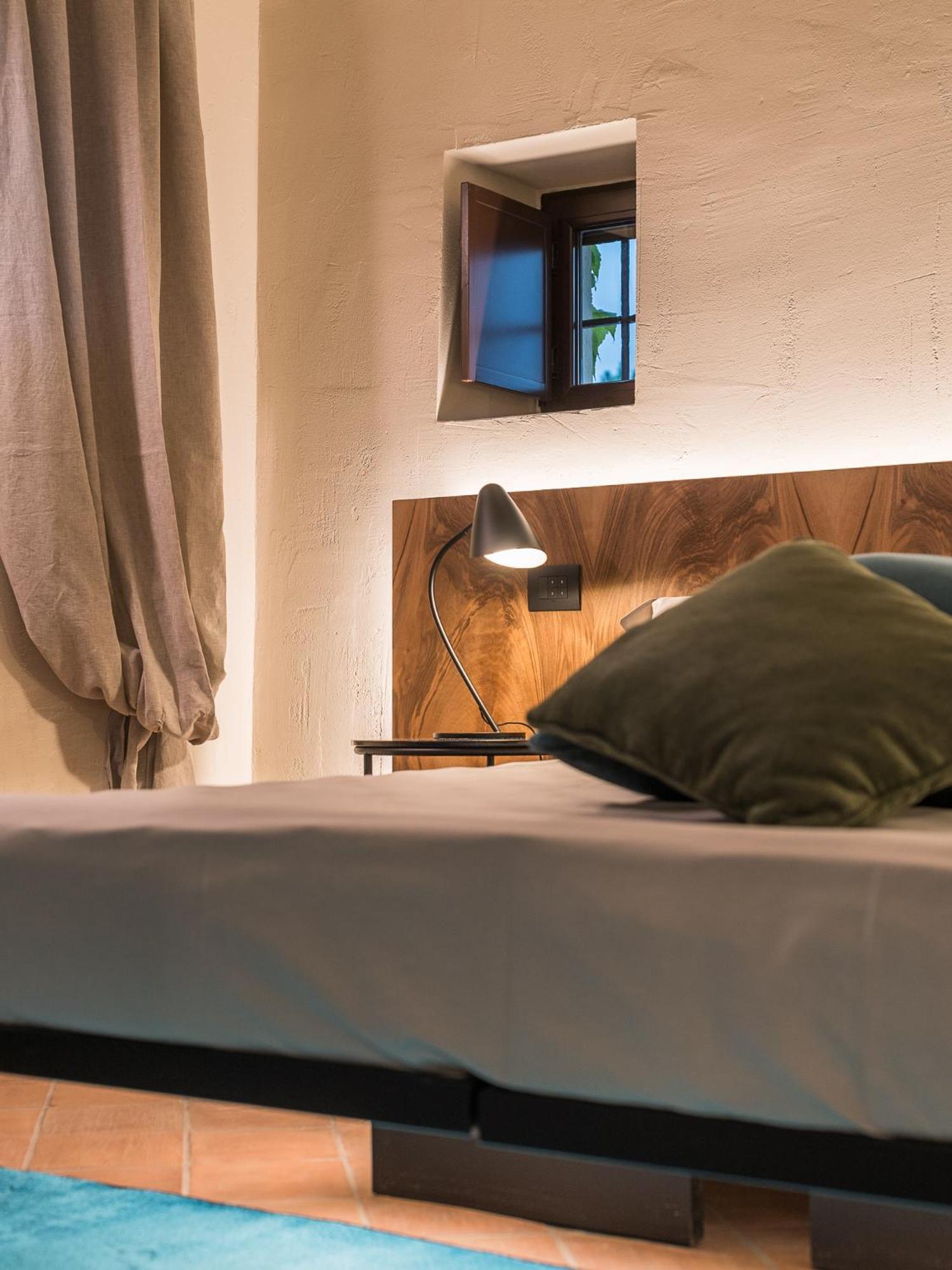 Superior Double or Twin Room with Garden View - Photo 3