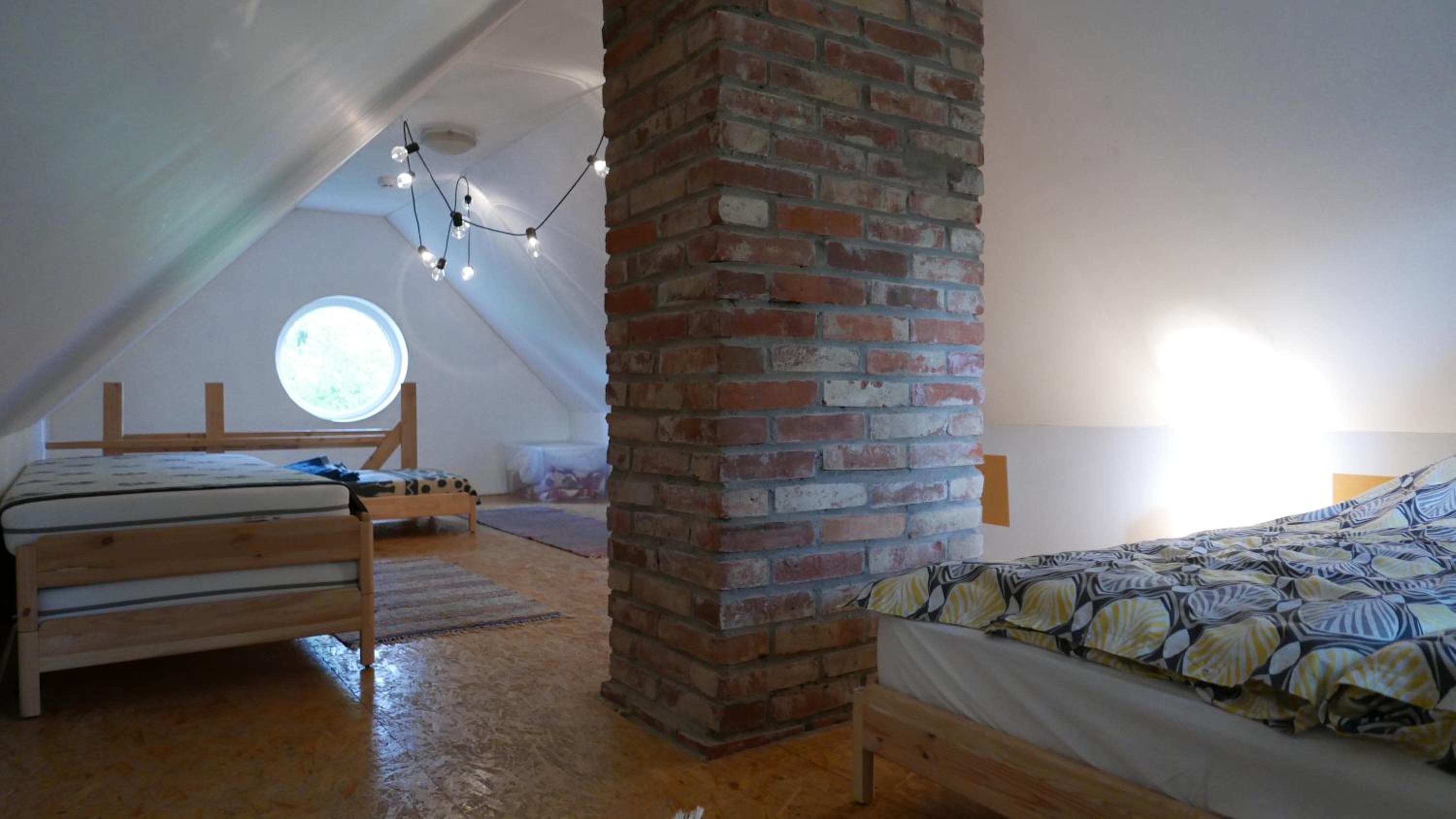 One-Bedroom House - Photo 1