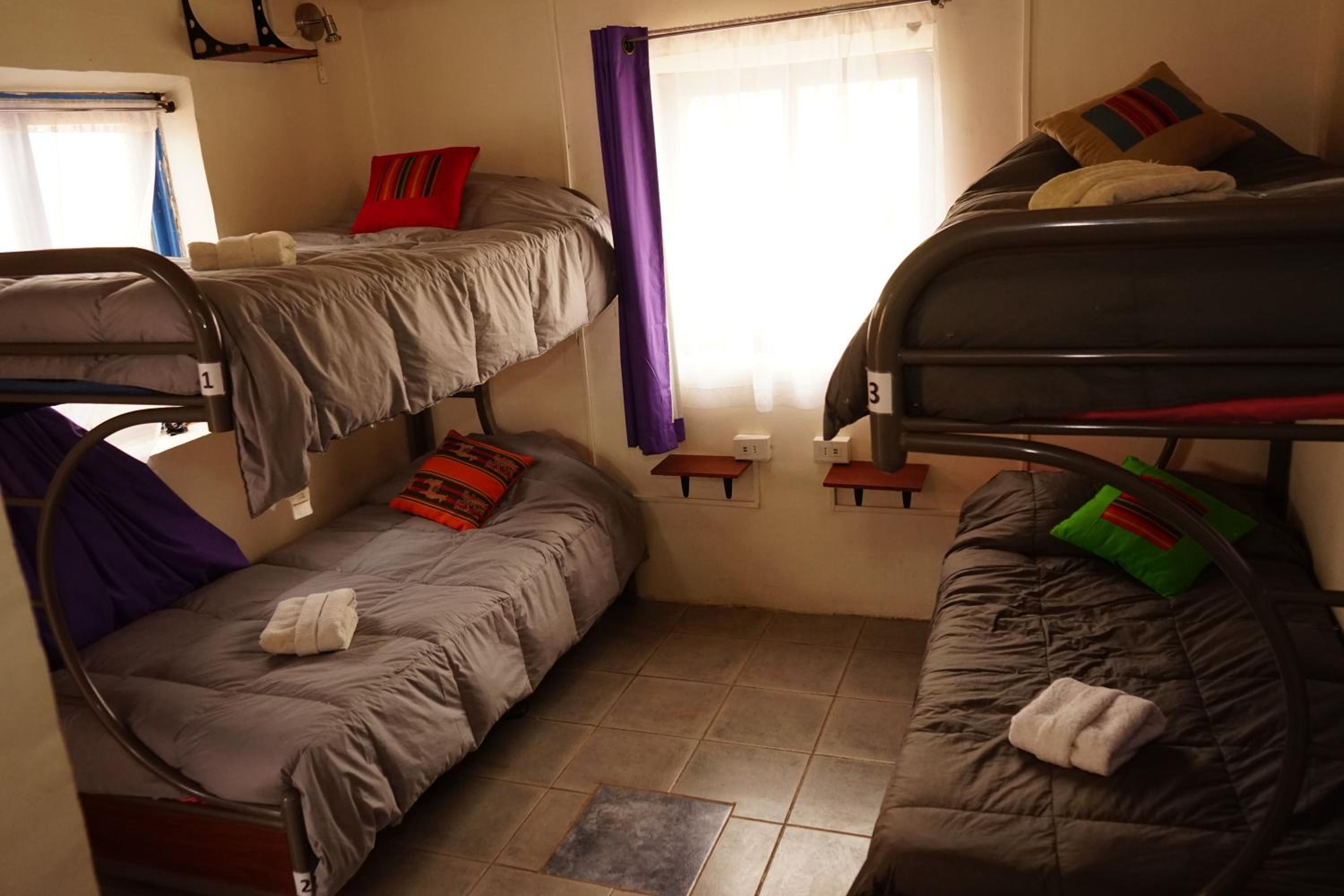 Bed in 4-Bed Mixed Dormitory Room photo 1