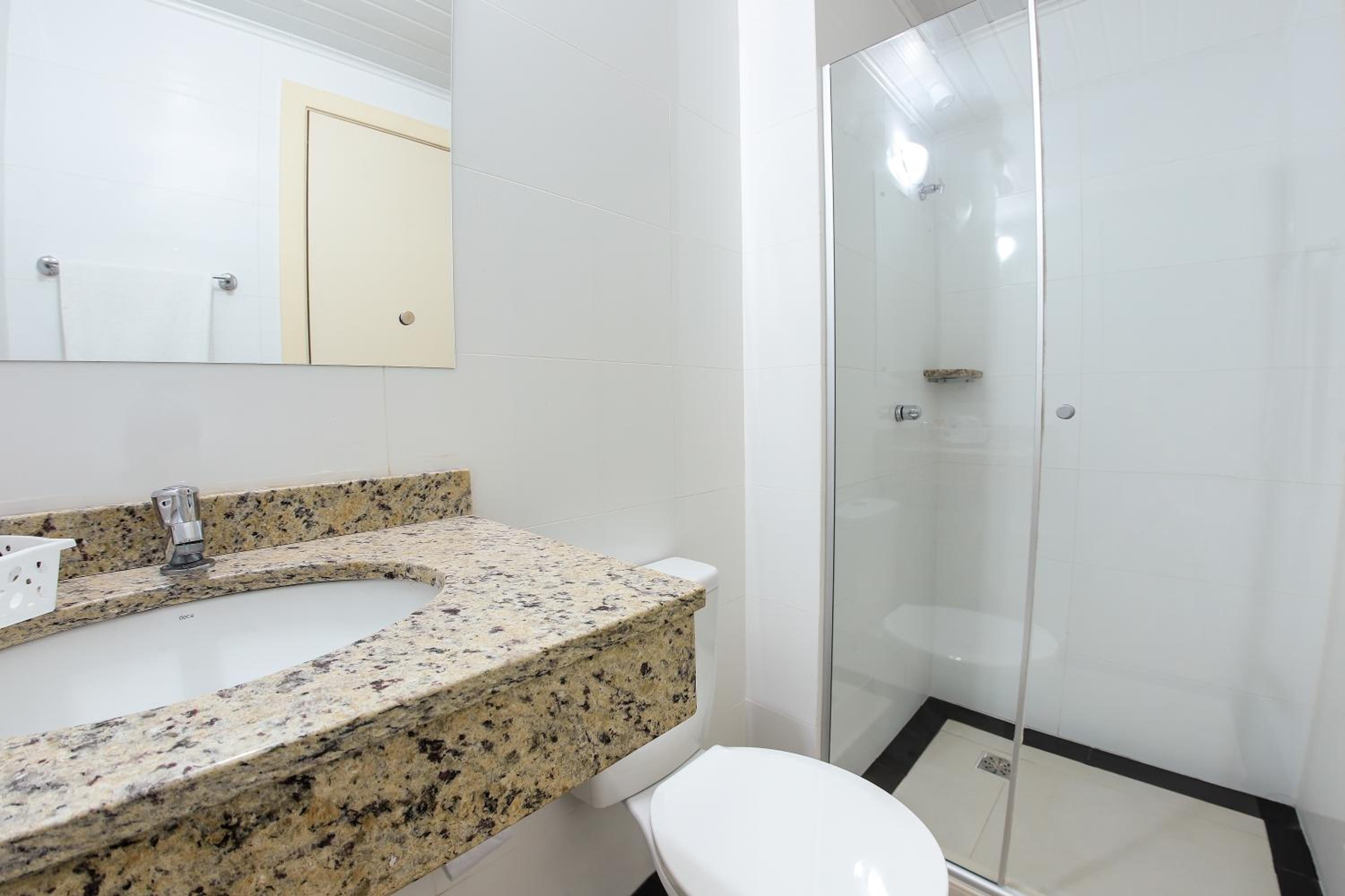 Deluxe Triple Room photo 2