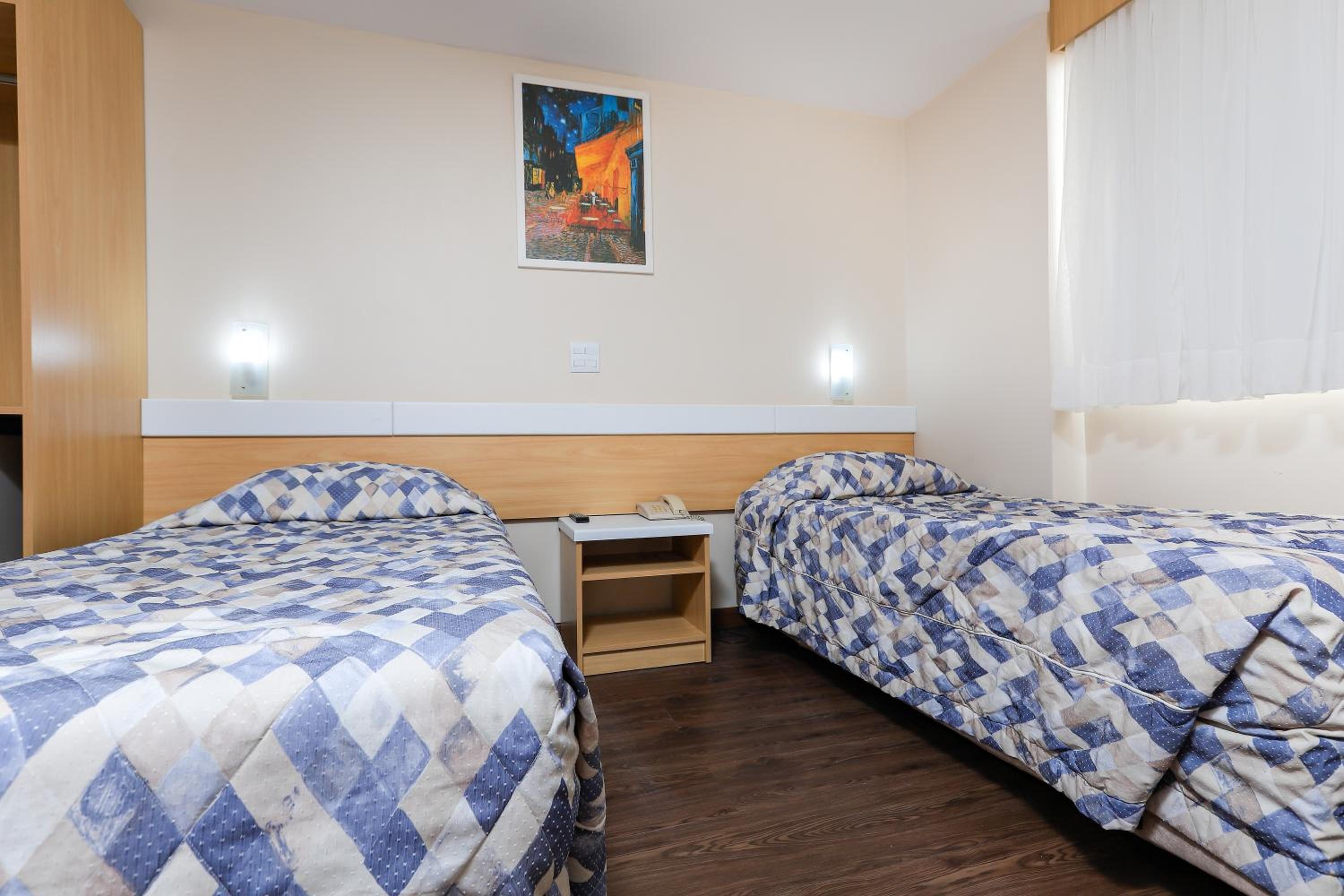 Standard Twin Room photo 1