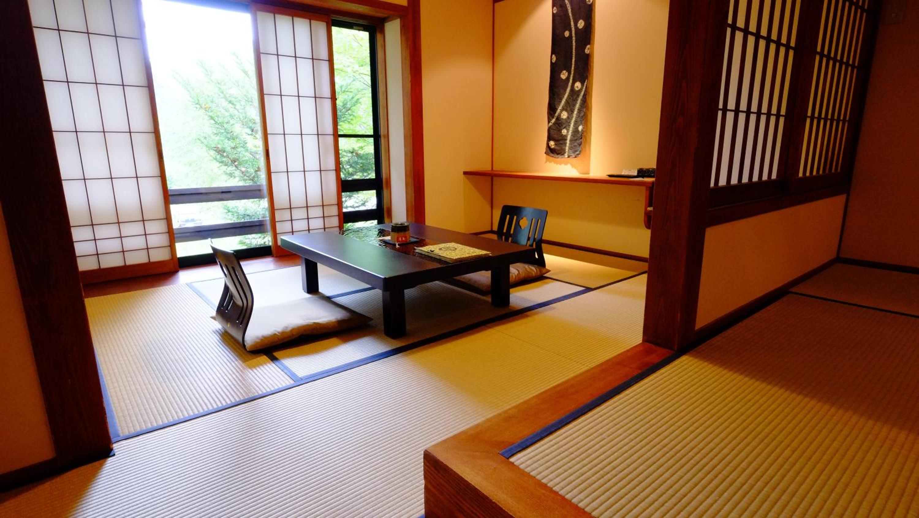 Japanese-Style Economy Room with Shared Bathroom - Mountain View - Photo 1