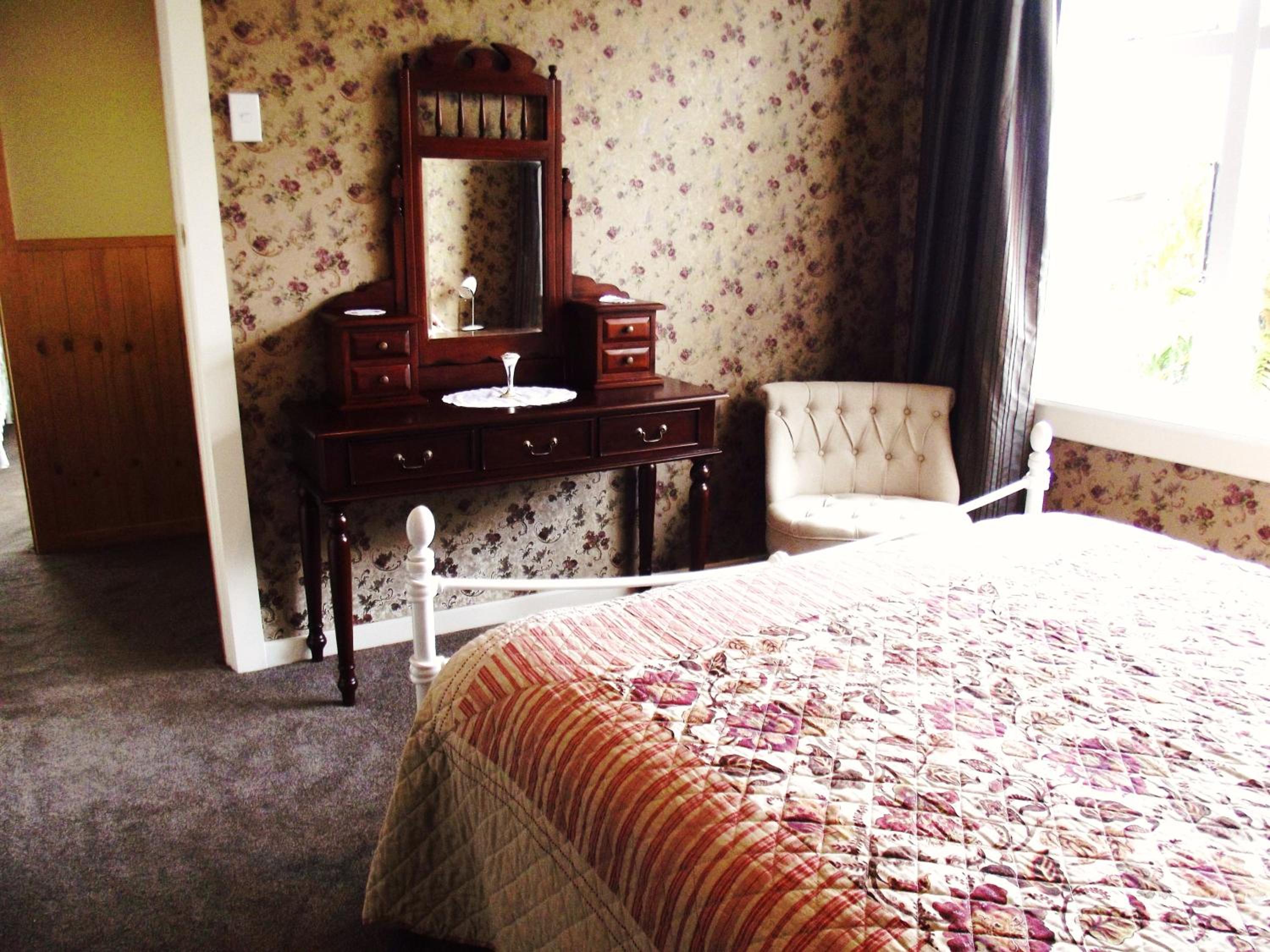 Double Room with Private Bathroom photo 1