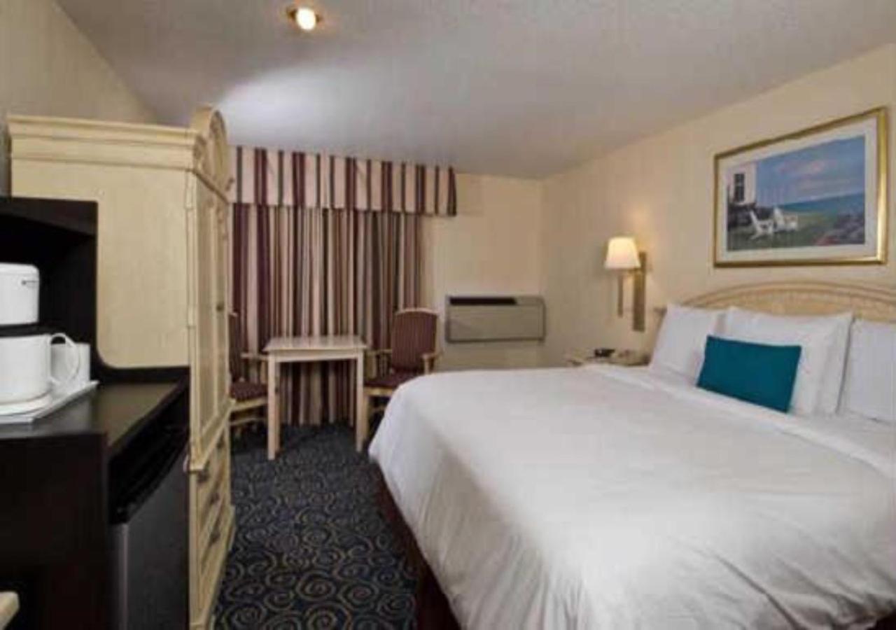 King Room with Spa Bath
