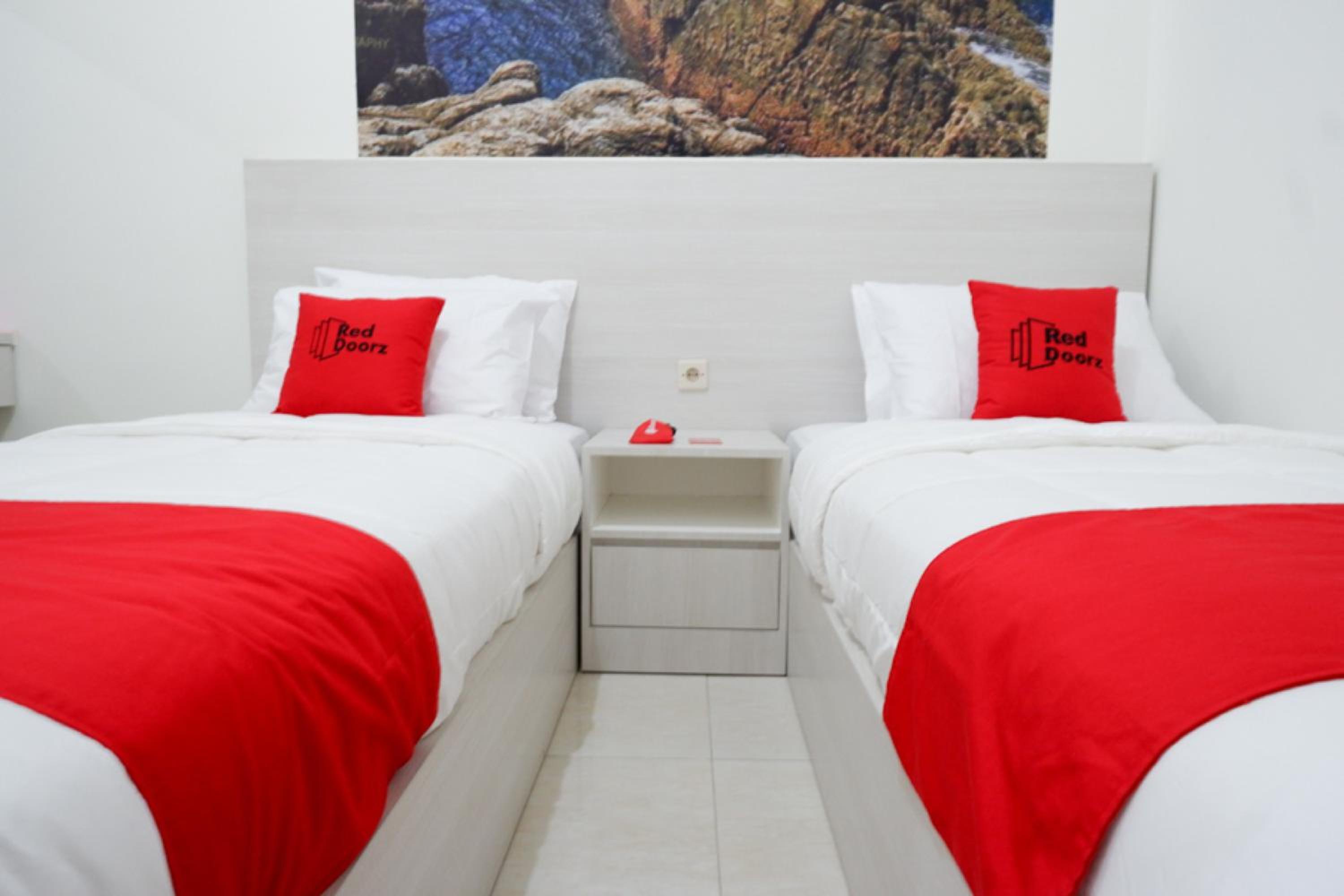 Twin Room - Photo 6