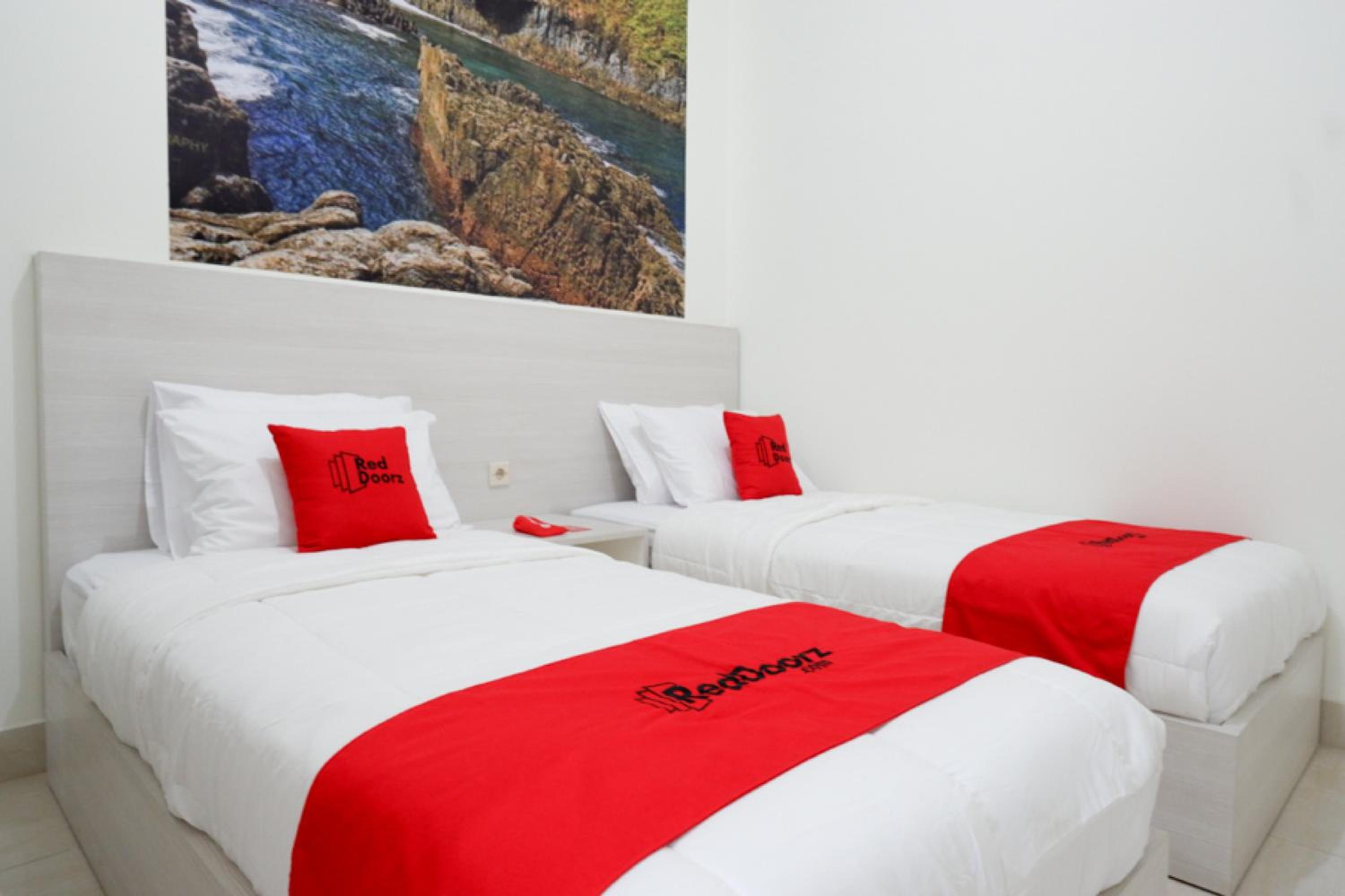 Twin Room - Photo 5