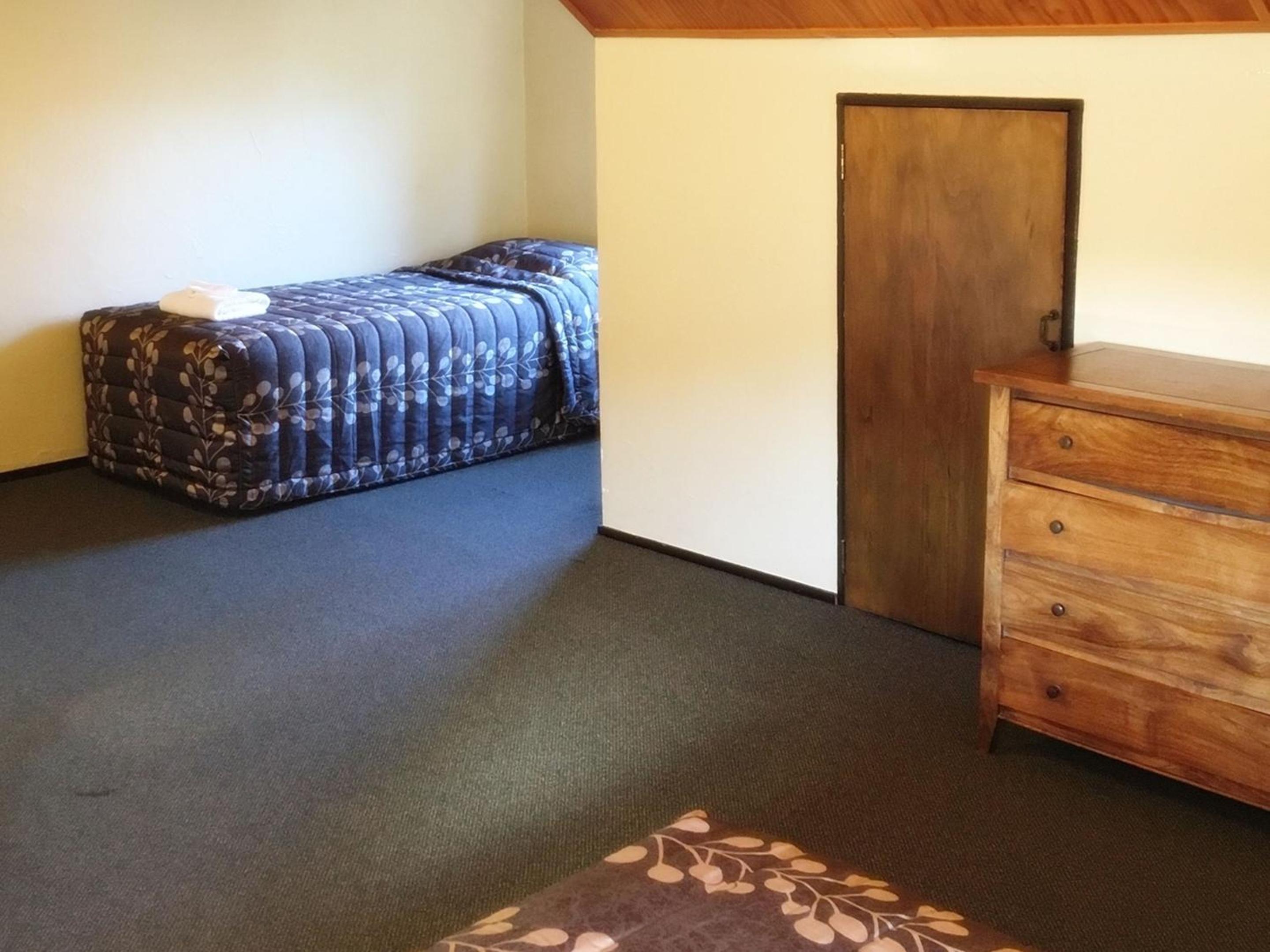 Two-Bedroom Apartment - Photo 4