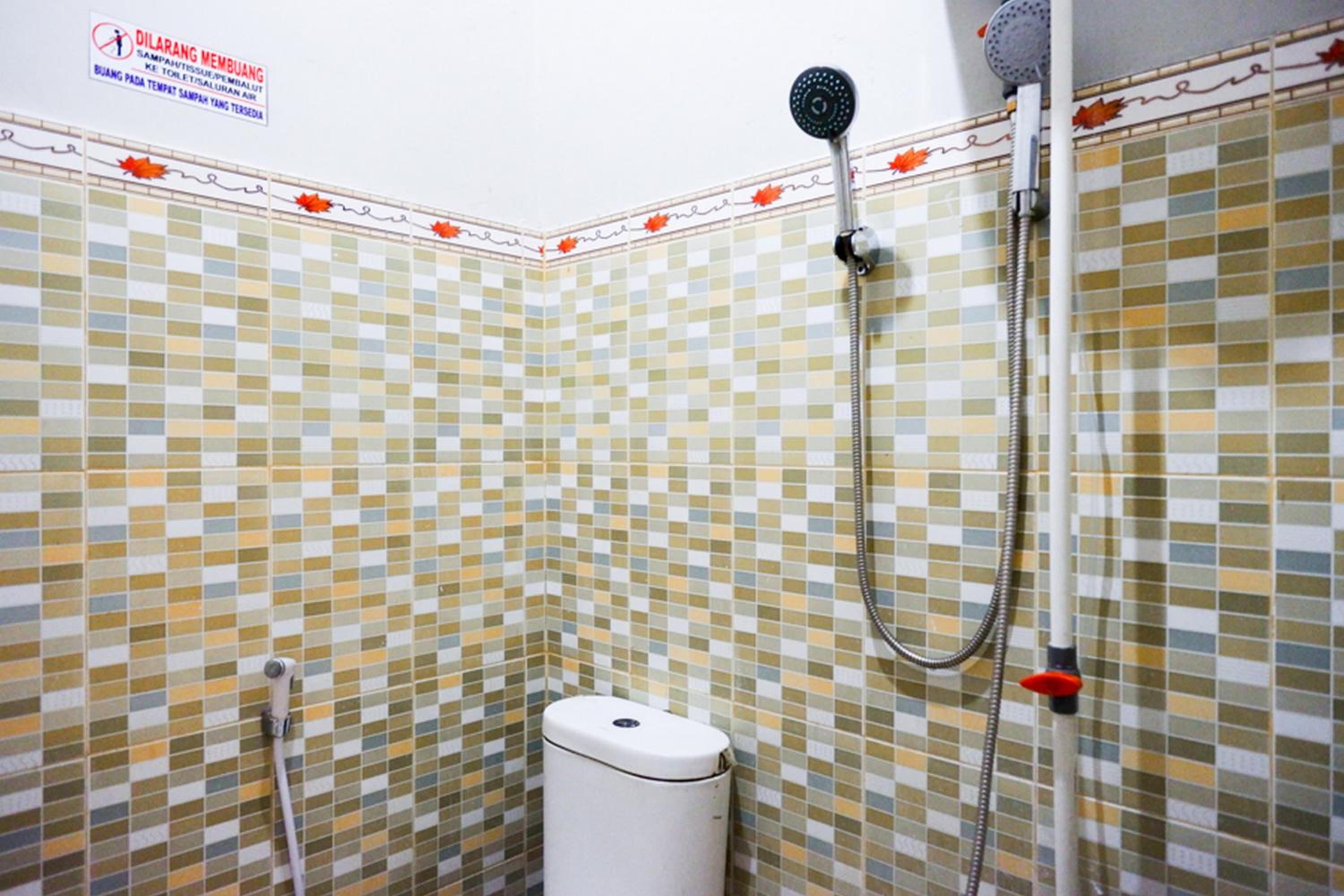 Double Room - Photo 6