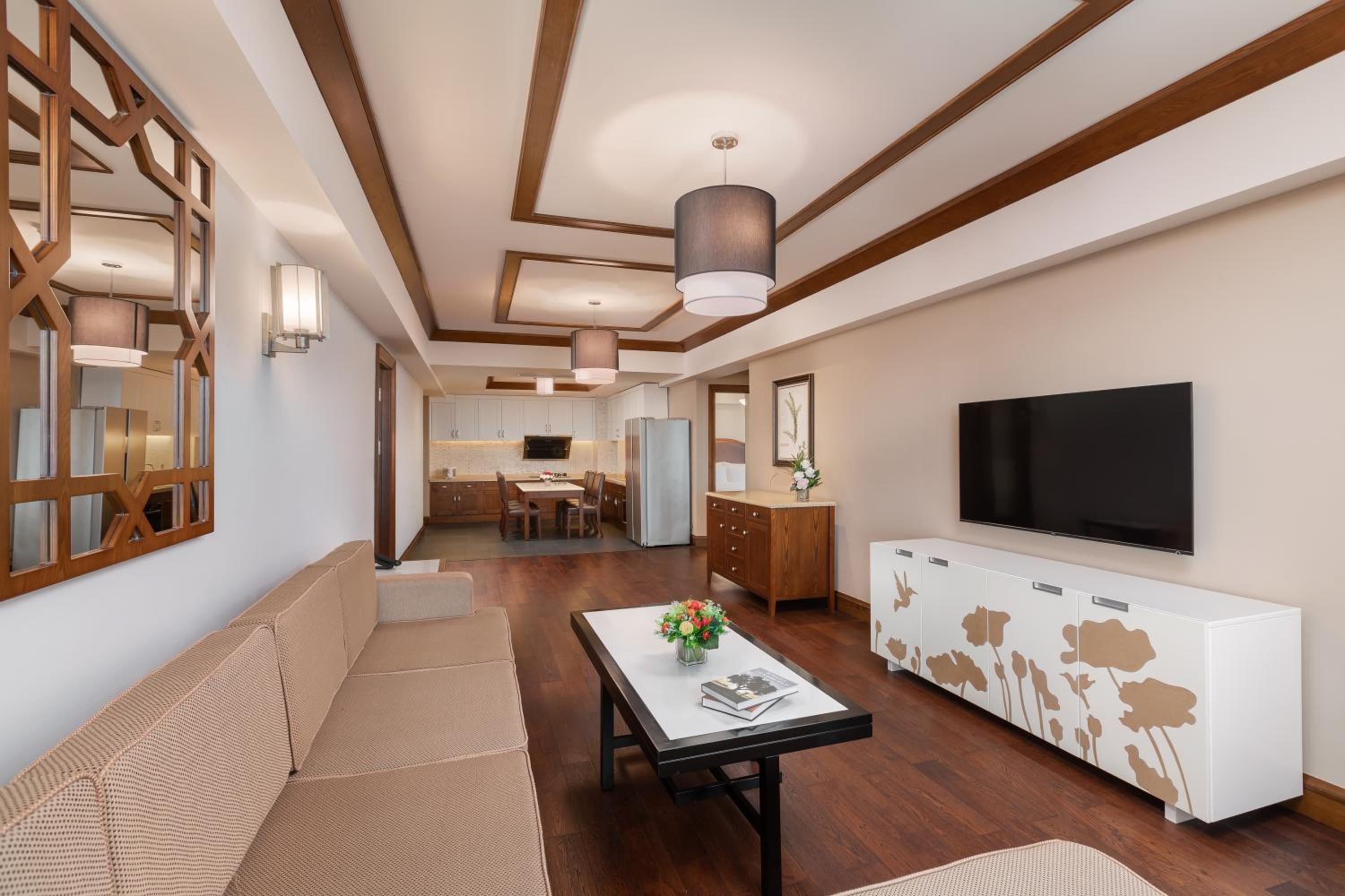 Three-Bedroom Apartment - Photo 16