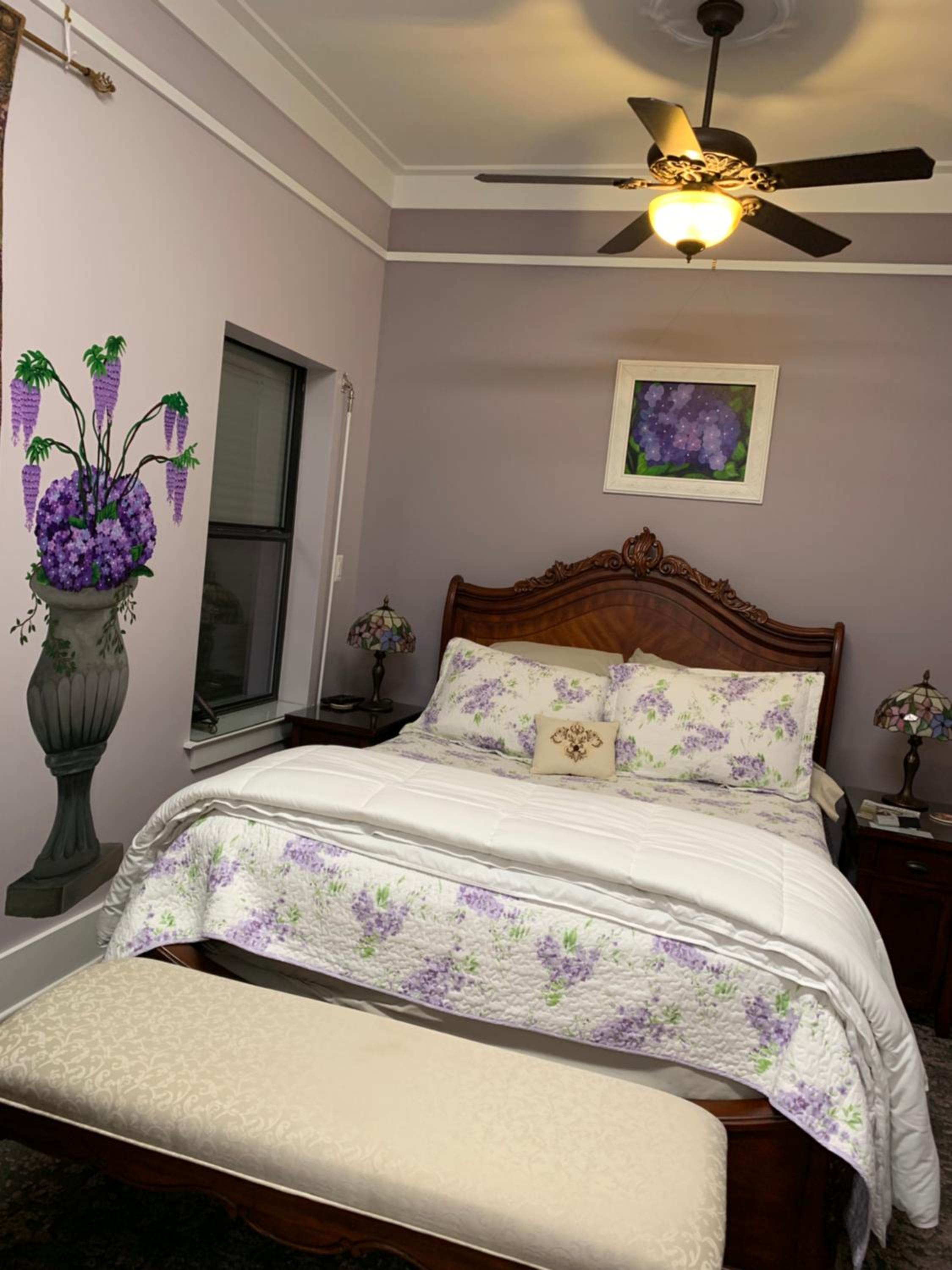 Queen Room photo 3
