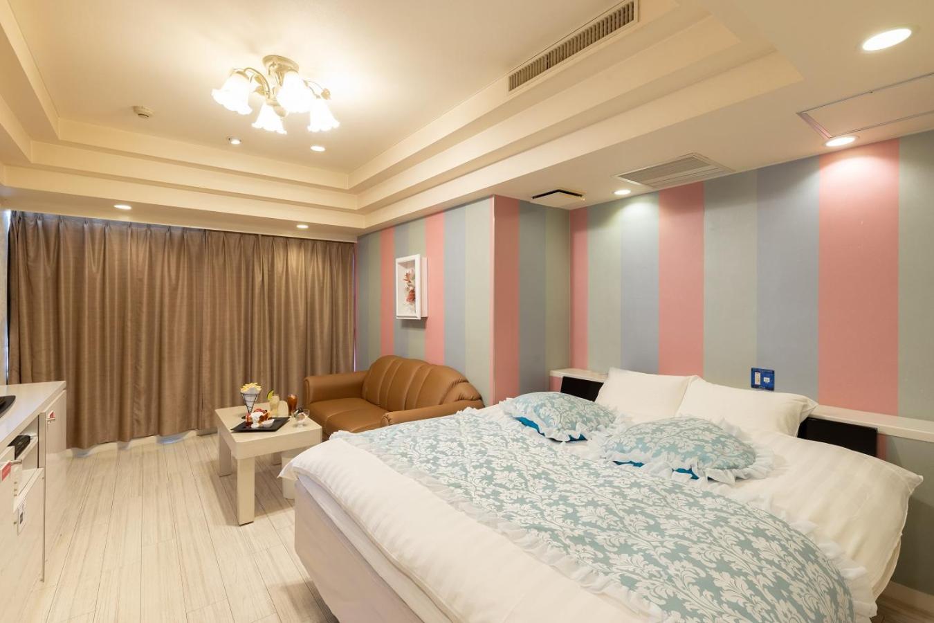 Double Room - Photo 3