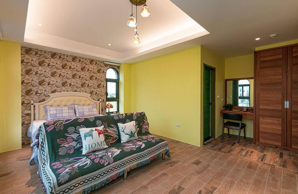 Queen Room - Photo 3