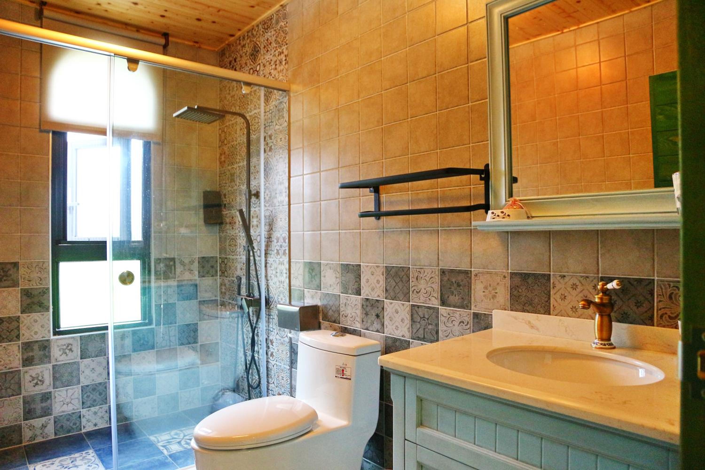 Queen Room - Photo 5