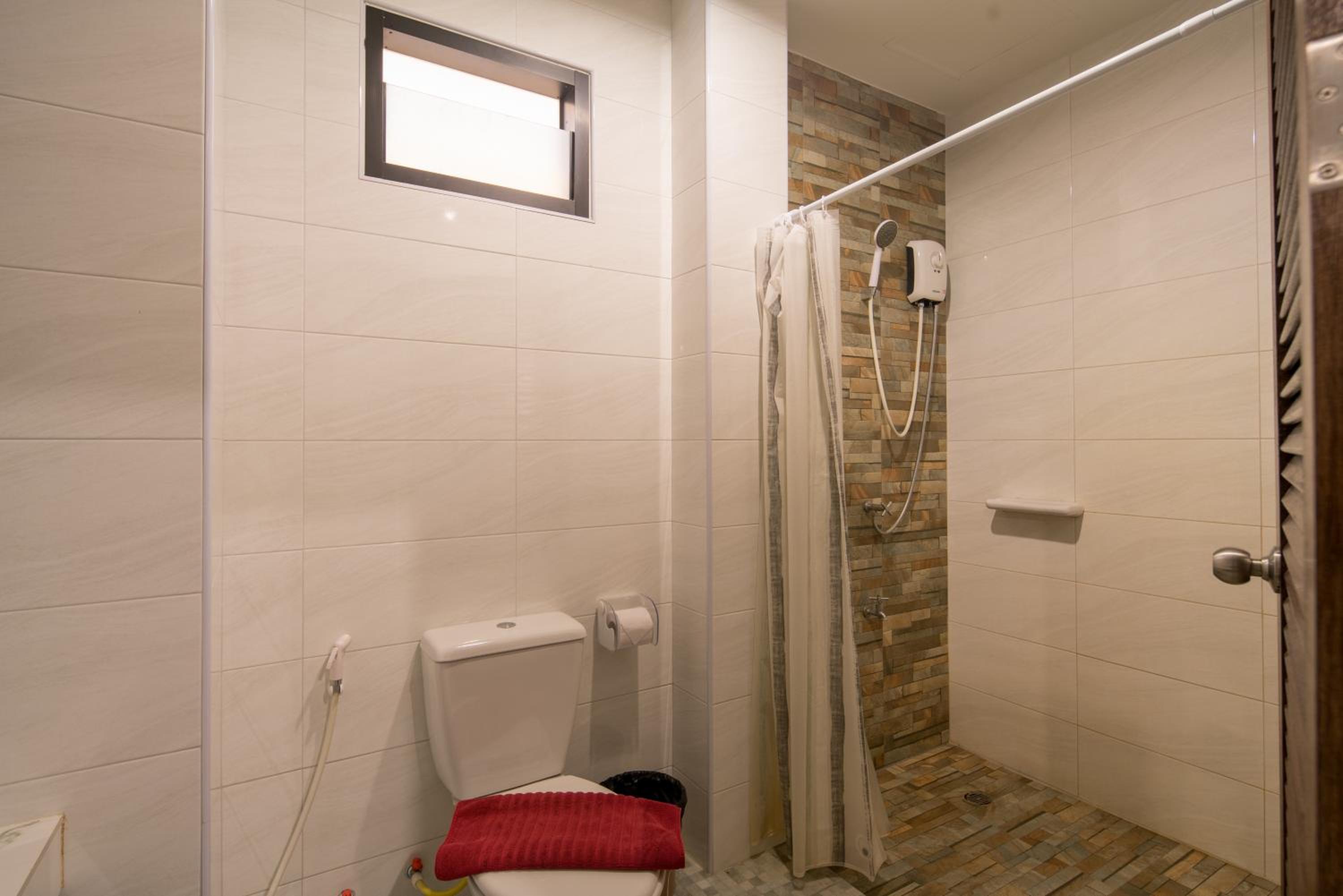 Deluxe Studio Kitchenette - Photo 8