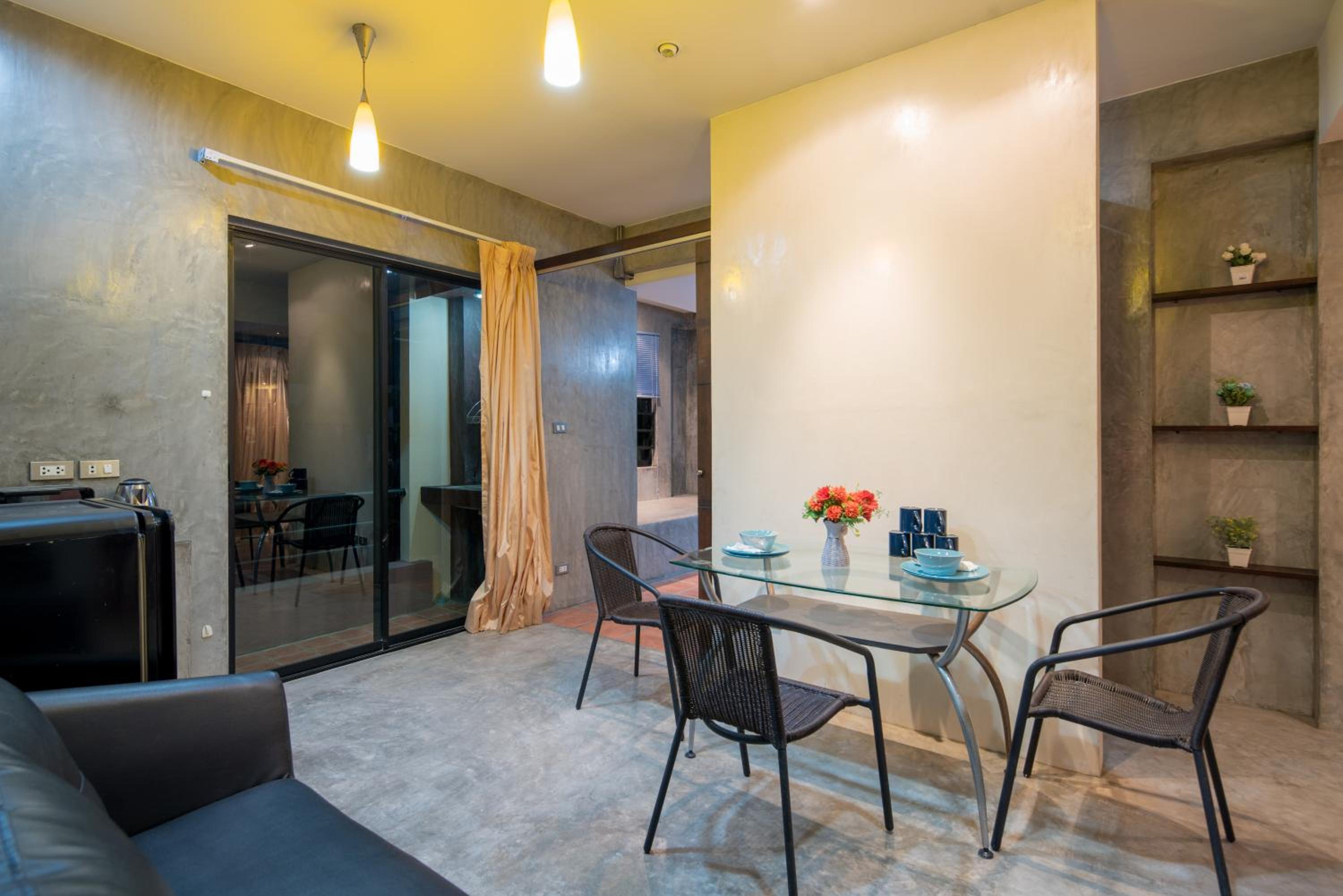 1 Bedroom Apartment for 5 - Photo 3