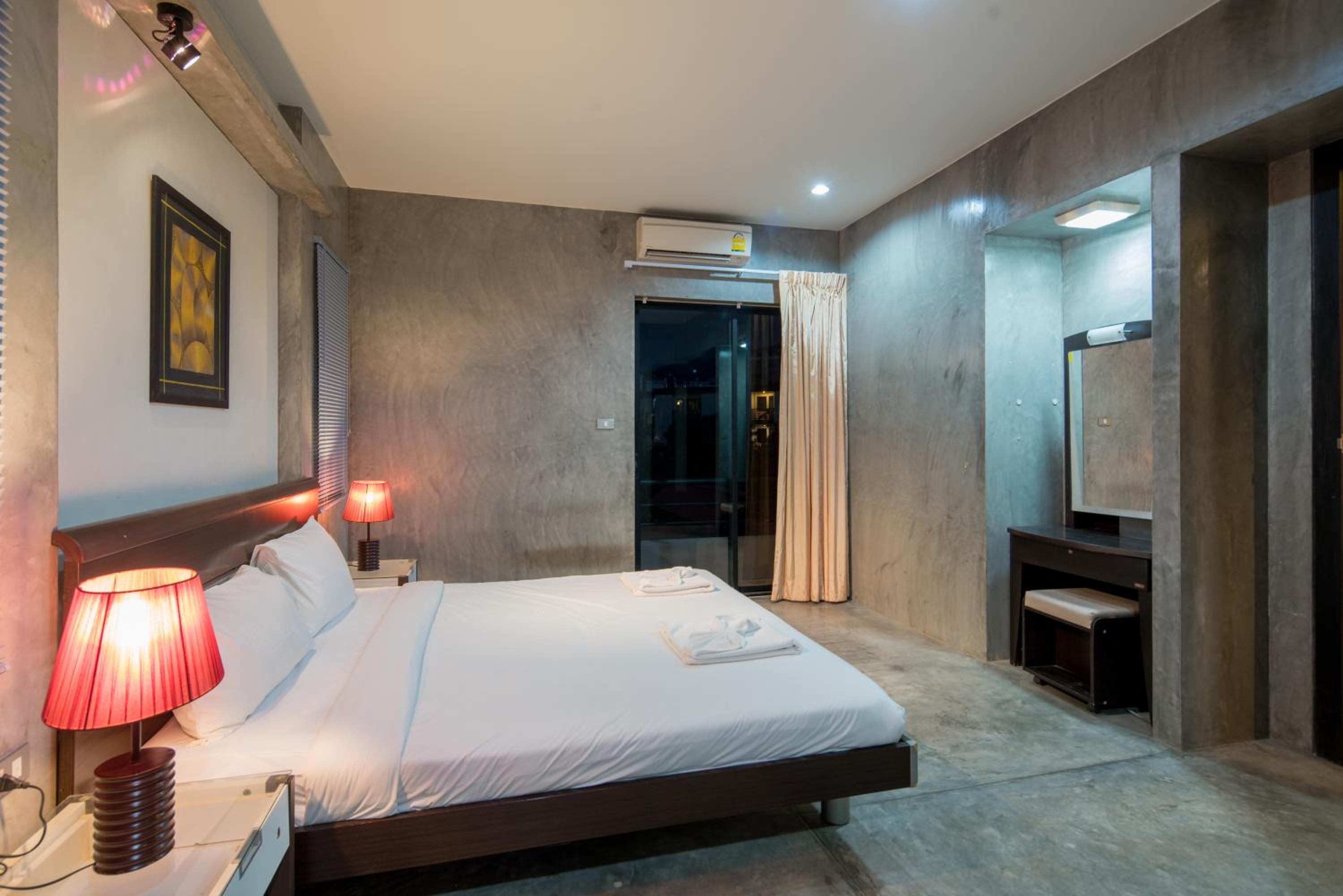 1 Bedroom Apartment for 5 - Photo 4