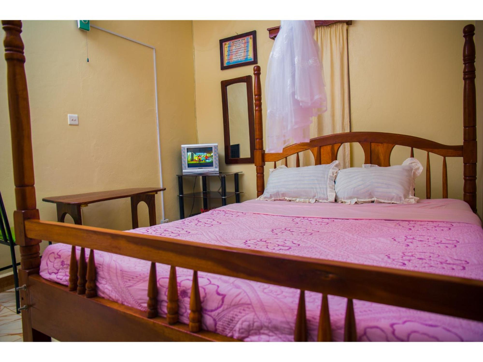 Standard Double Room - Photo 1