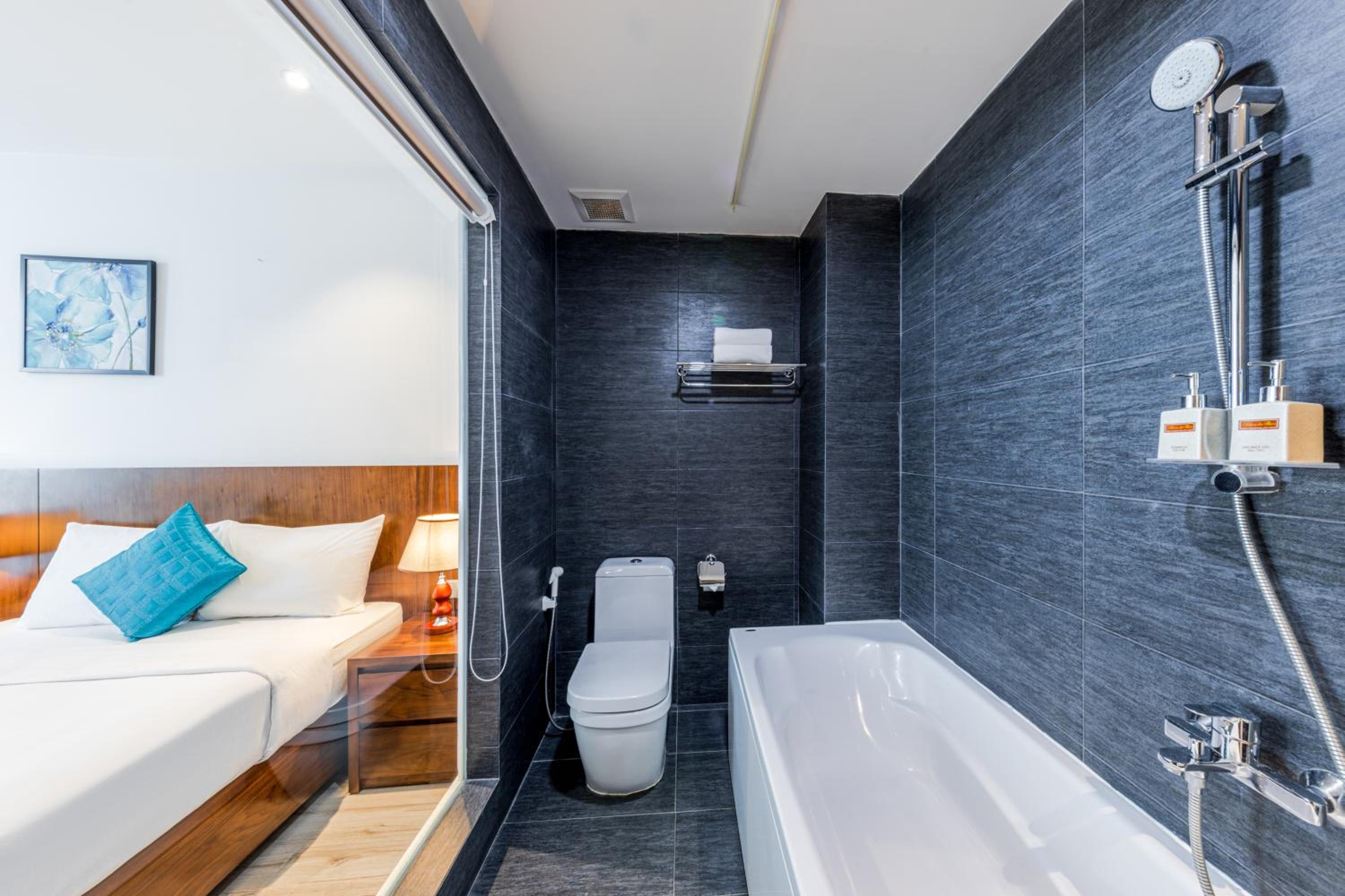 Deluxe Double Room photo 2