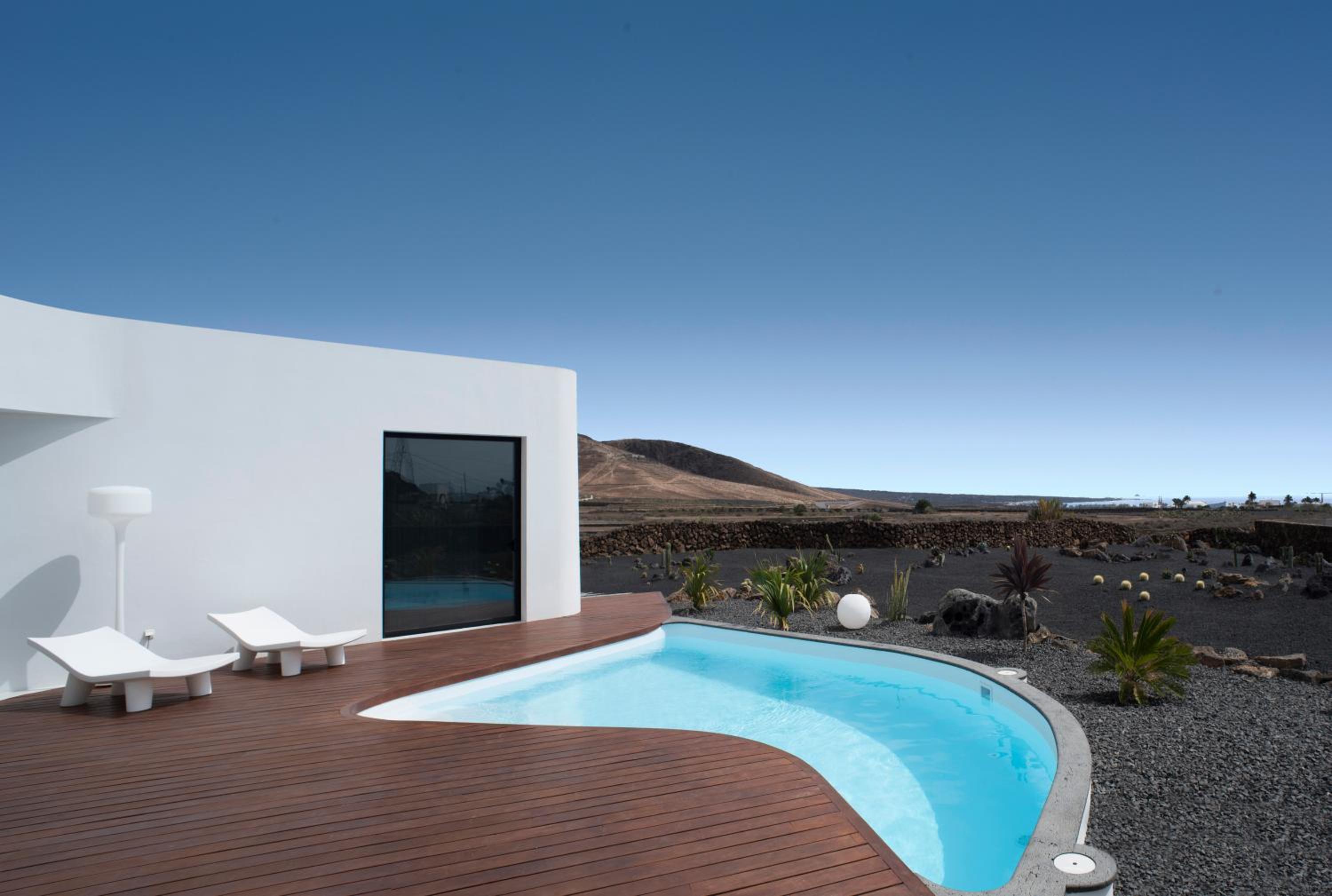 Two-Bedroom Villa photo 3