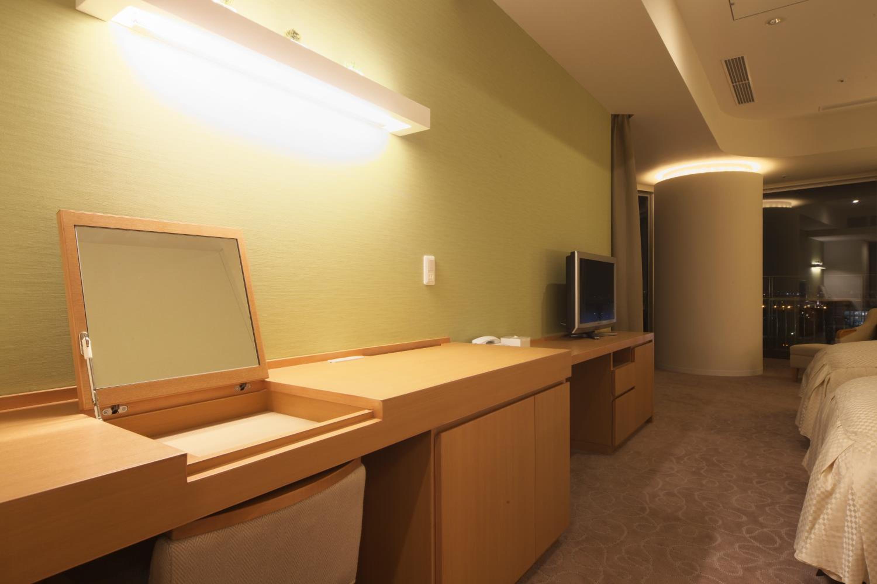 Twin Room With Balcony photo 3