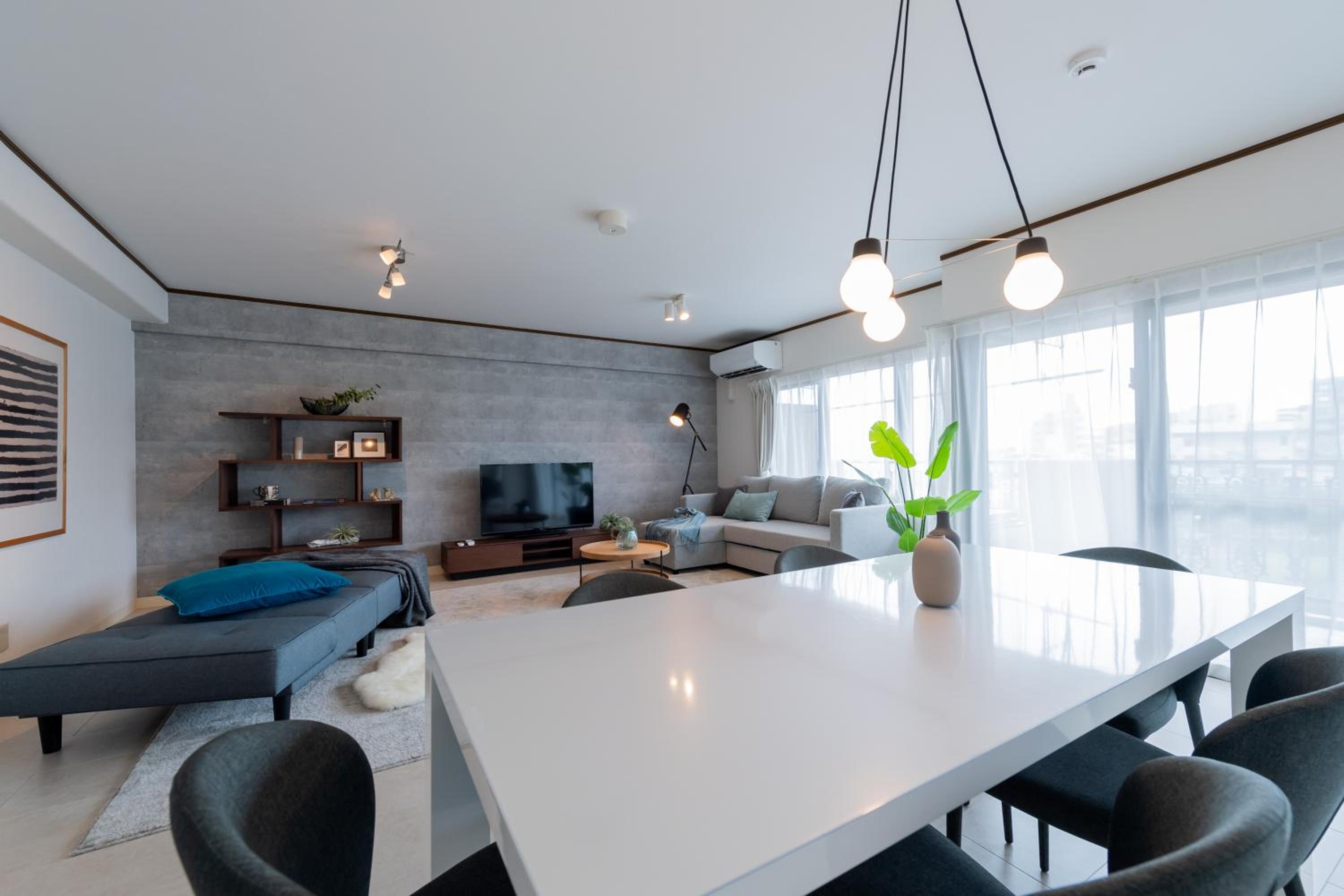 Four-Bedroom House - Small Dog Friendly photo 1