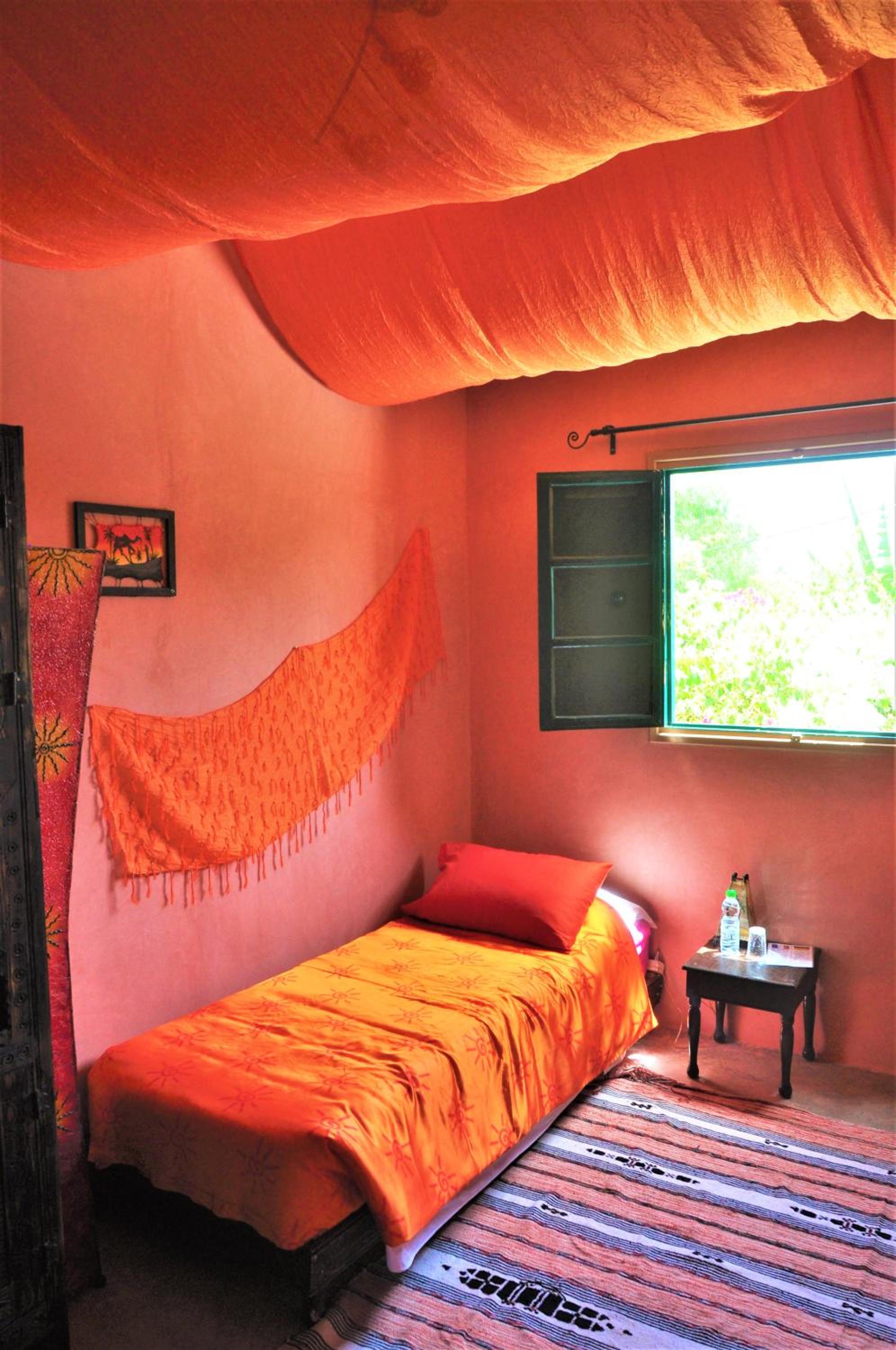 Single Room with Pool View photo 2