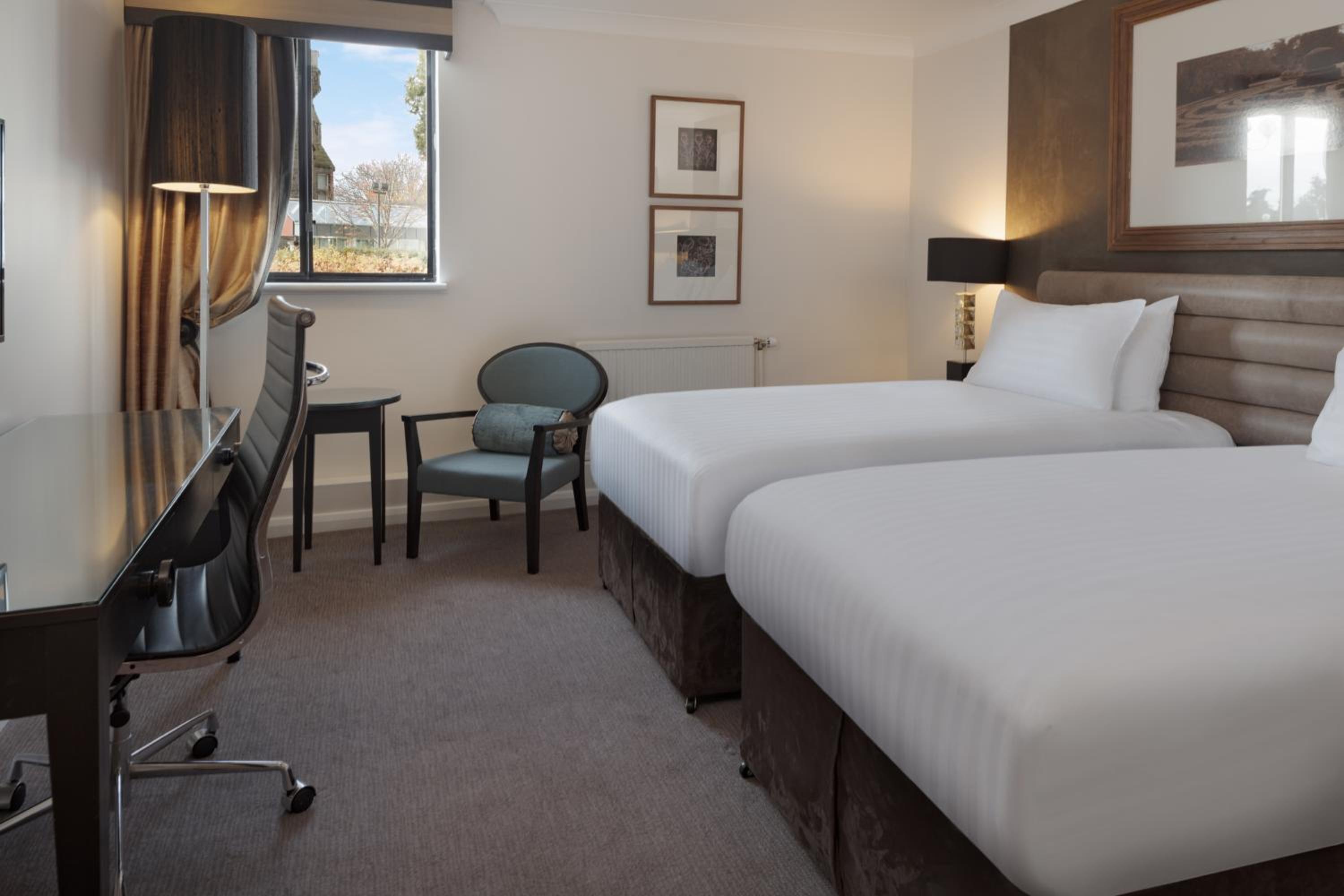 Superior Twin Room - Photo 1
