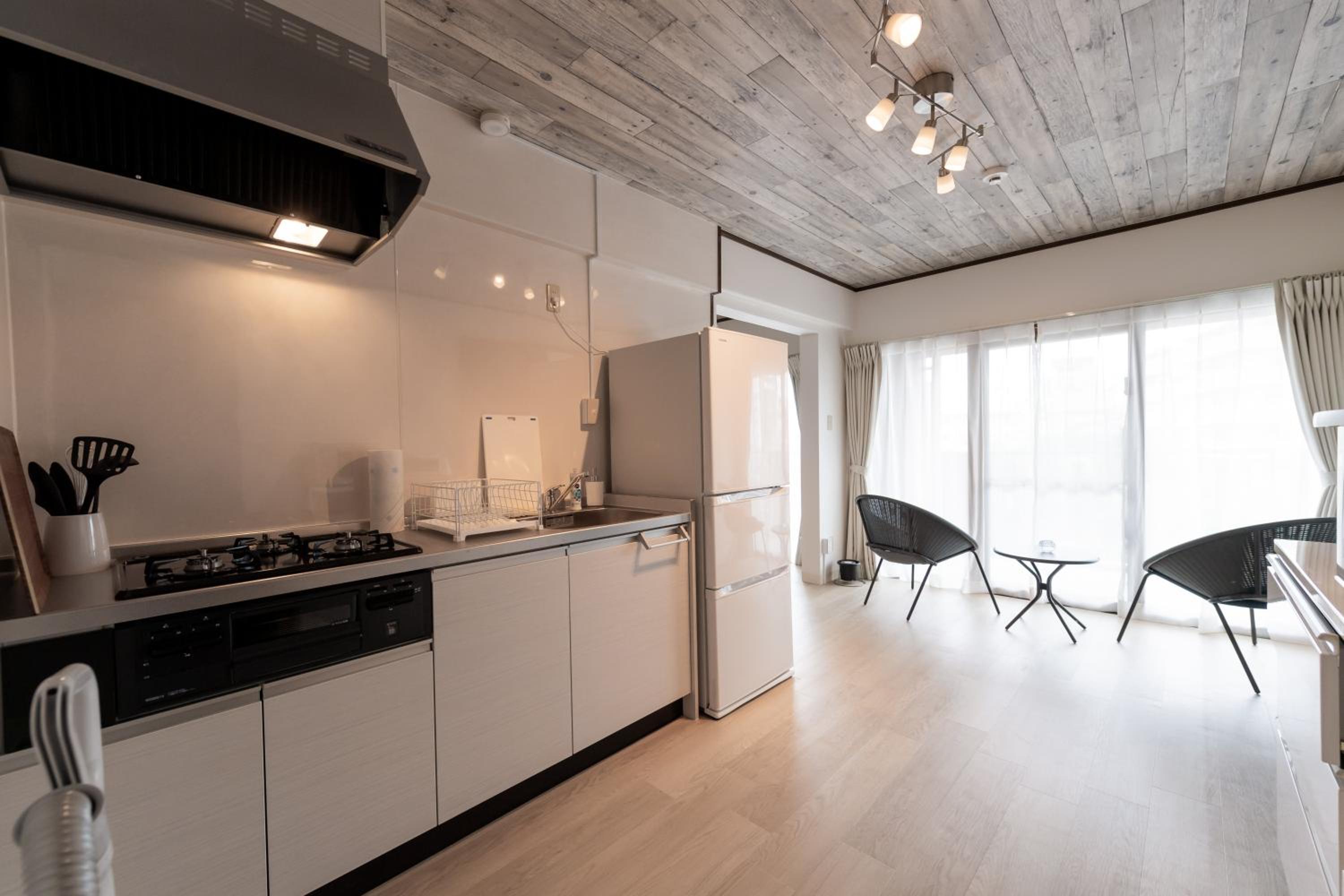 Four-Bedroom Apartment (No Dog) - Photo 11