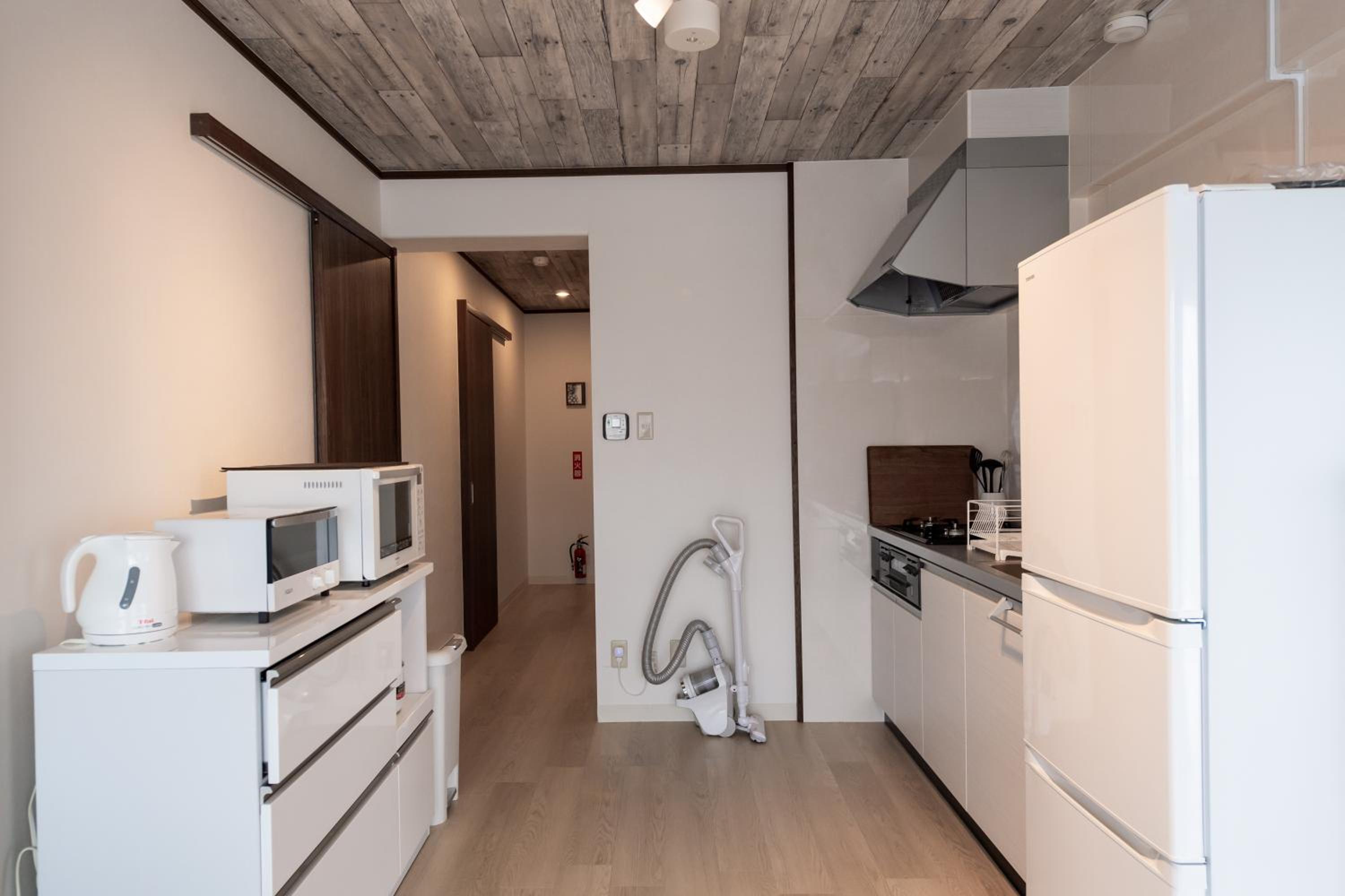 Four-Bedroom Apartment (No Dog) - Photo 13