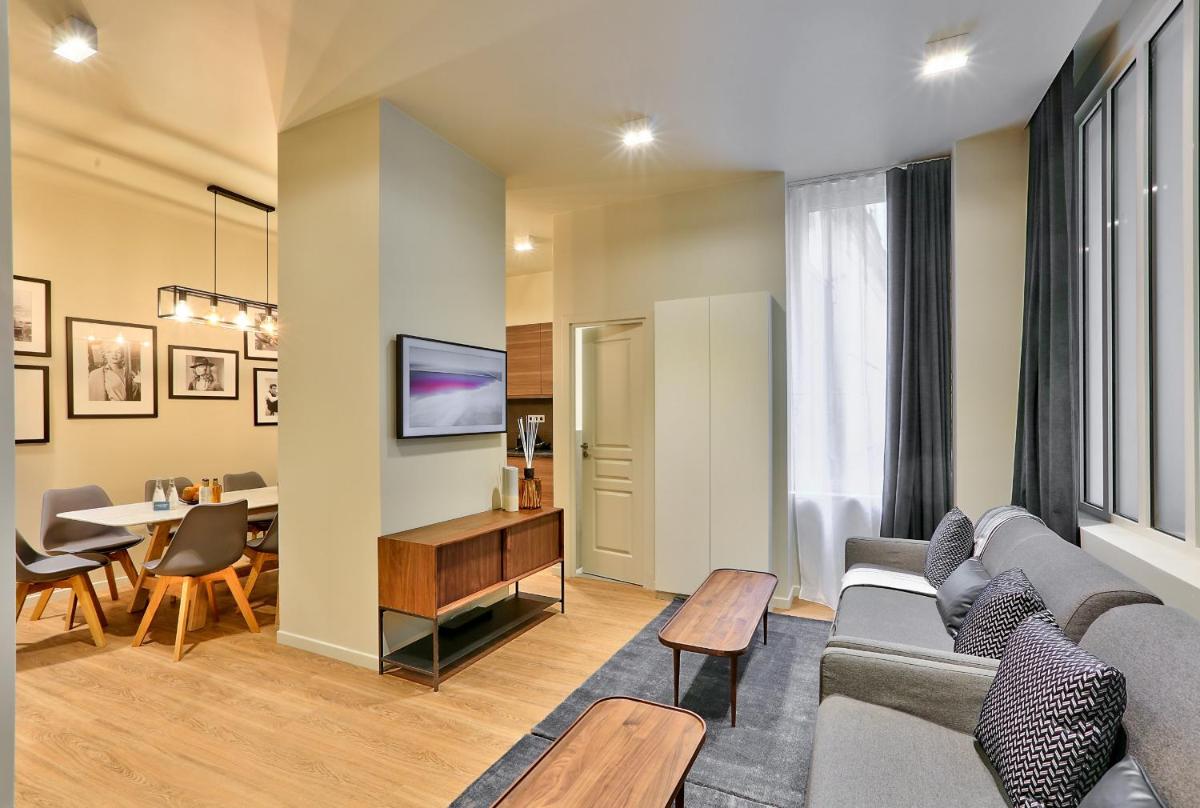 Apartment photo 1