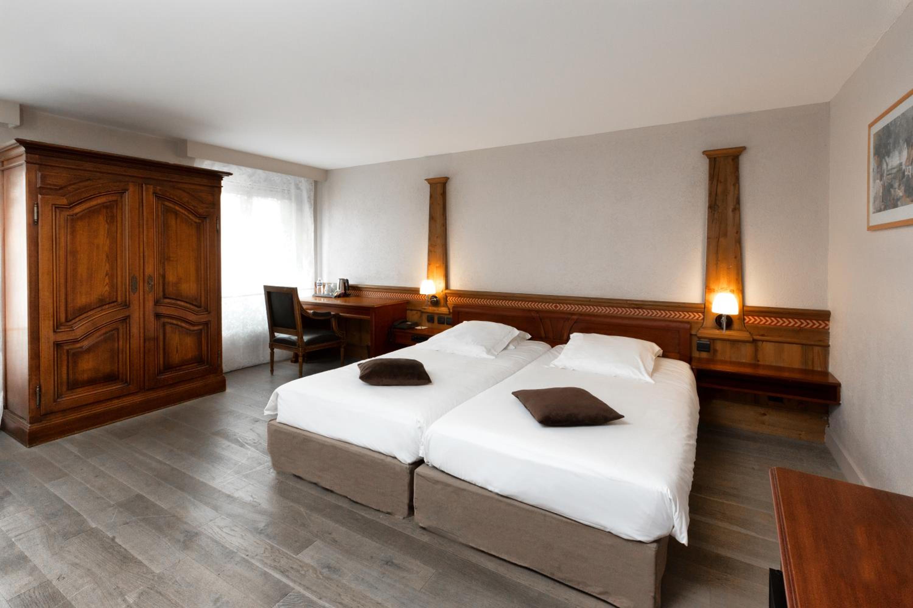 Superior Twin Room - Photo 1