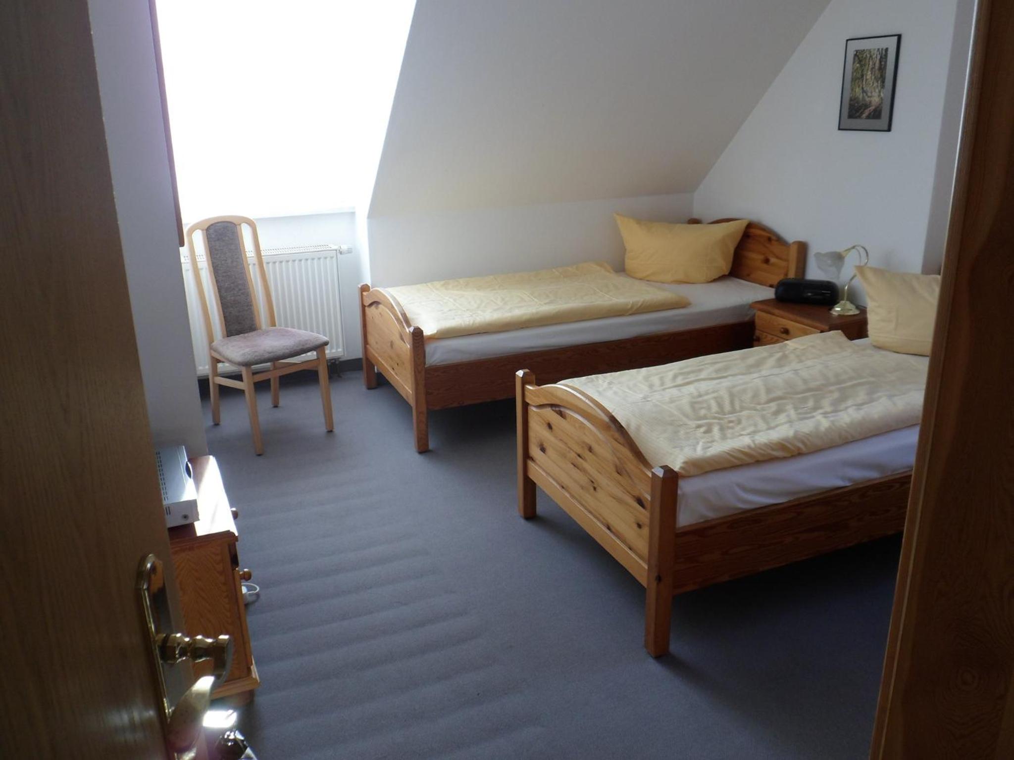 Standard Twin Room photo 3