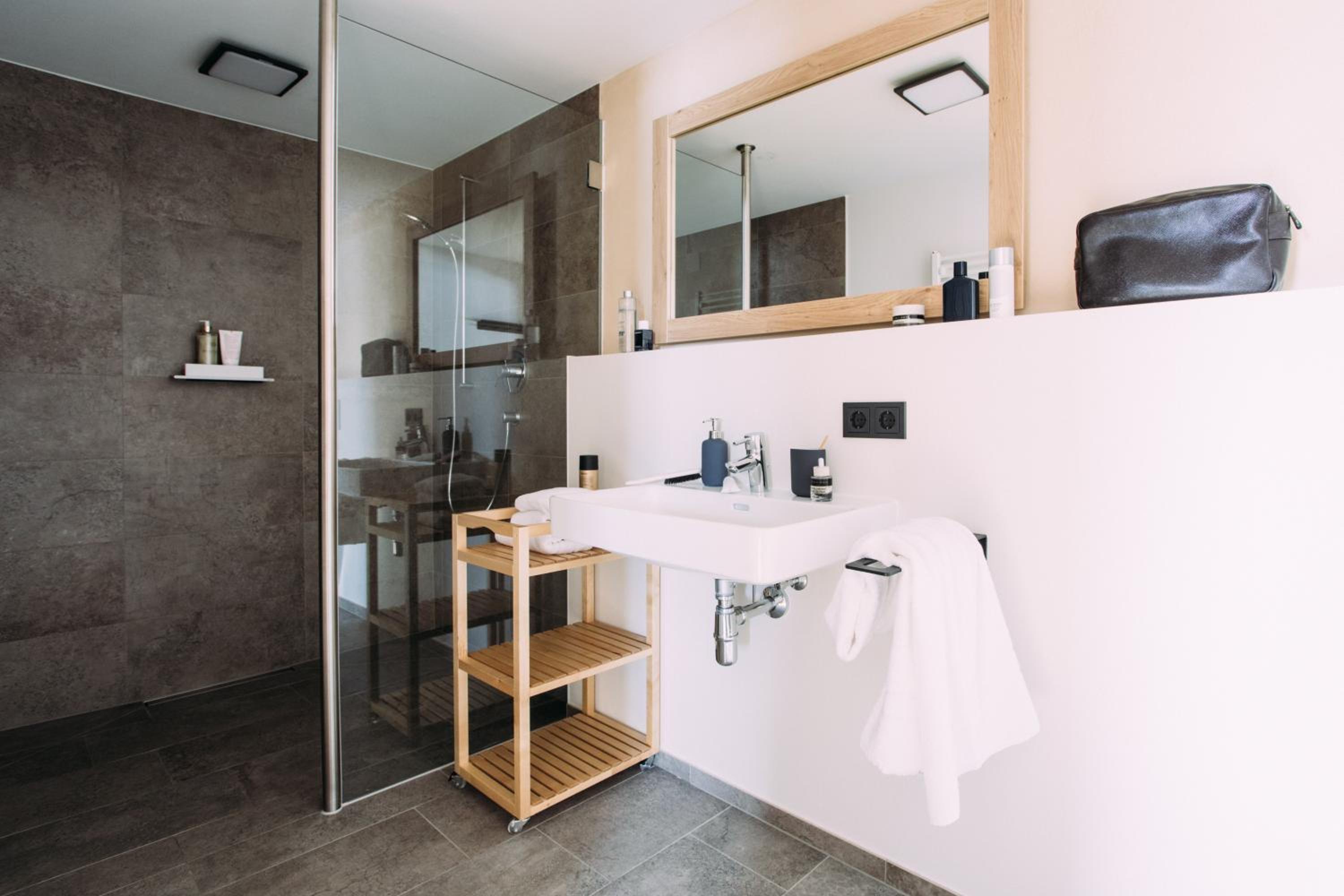 Two-Bedroom Apartment - Photo 8