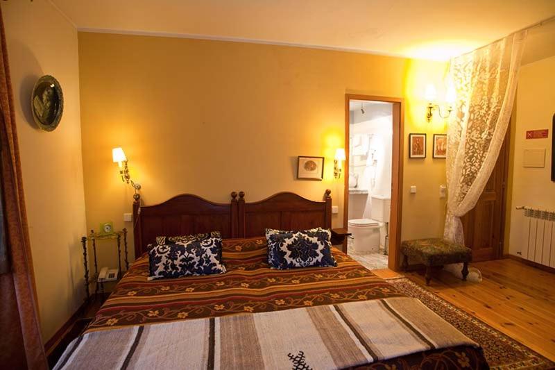 Standard Double Room - Photo 1