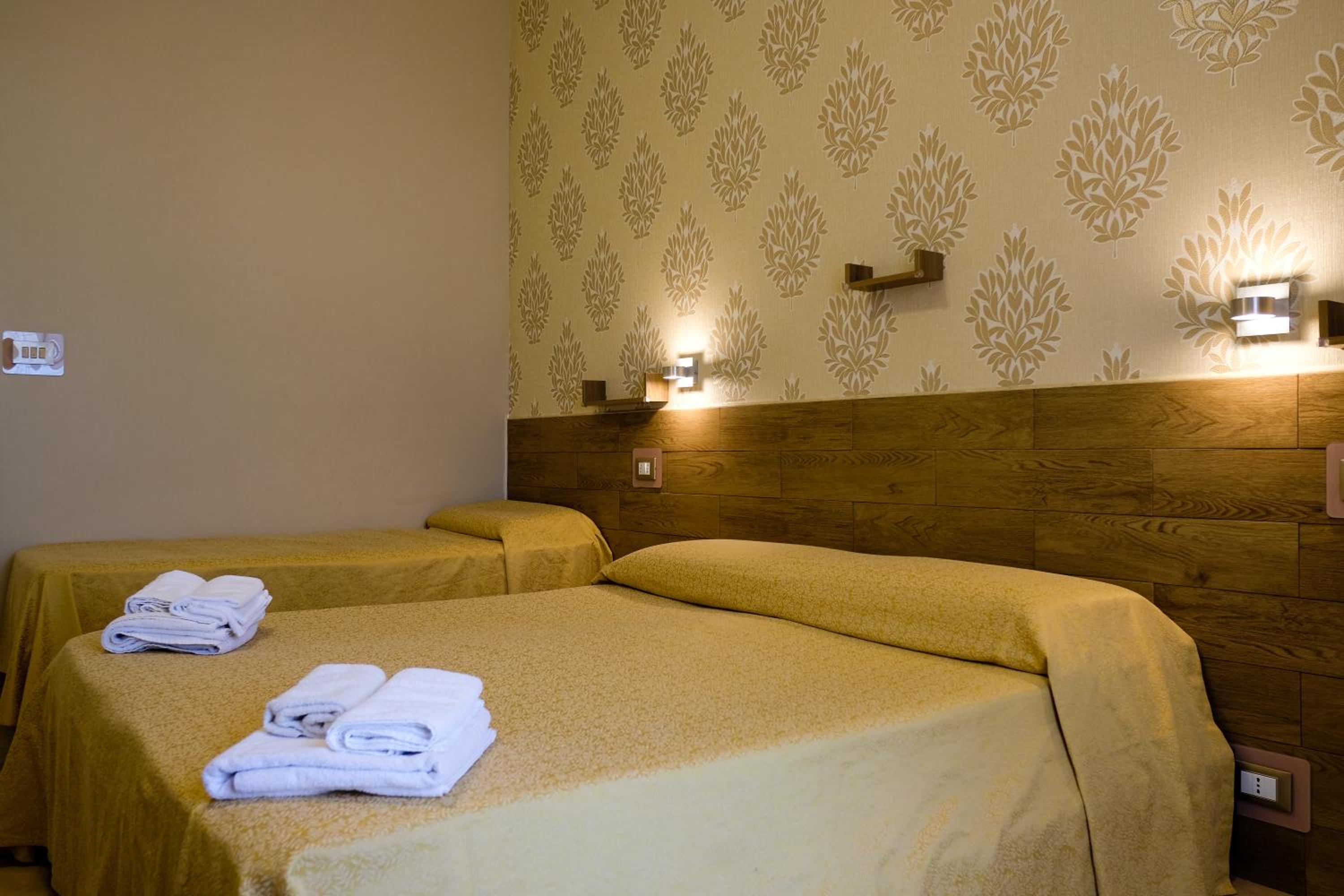 Triple Room photo 2