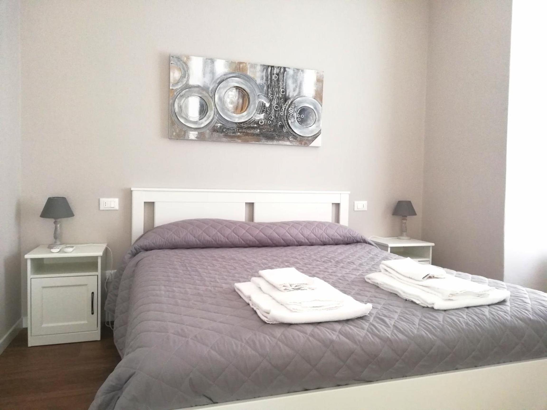 Apartment photo 2