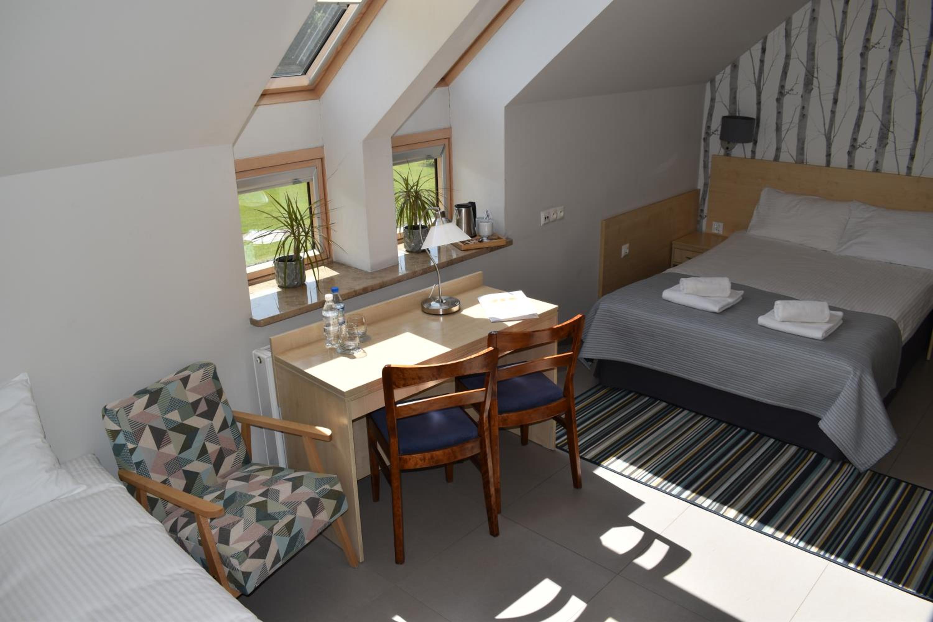 Standard Triple Room - Photo 2