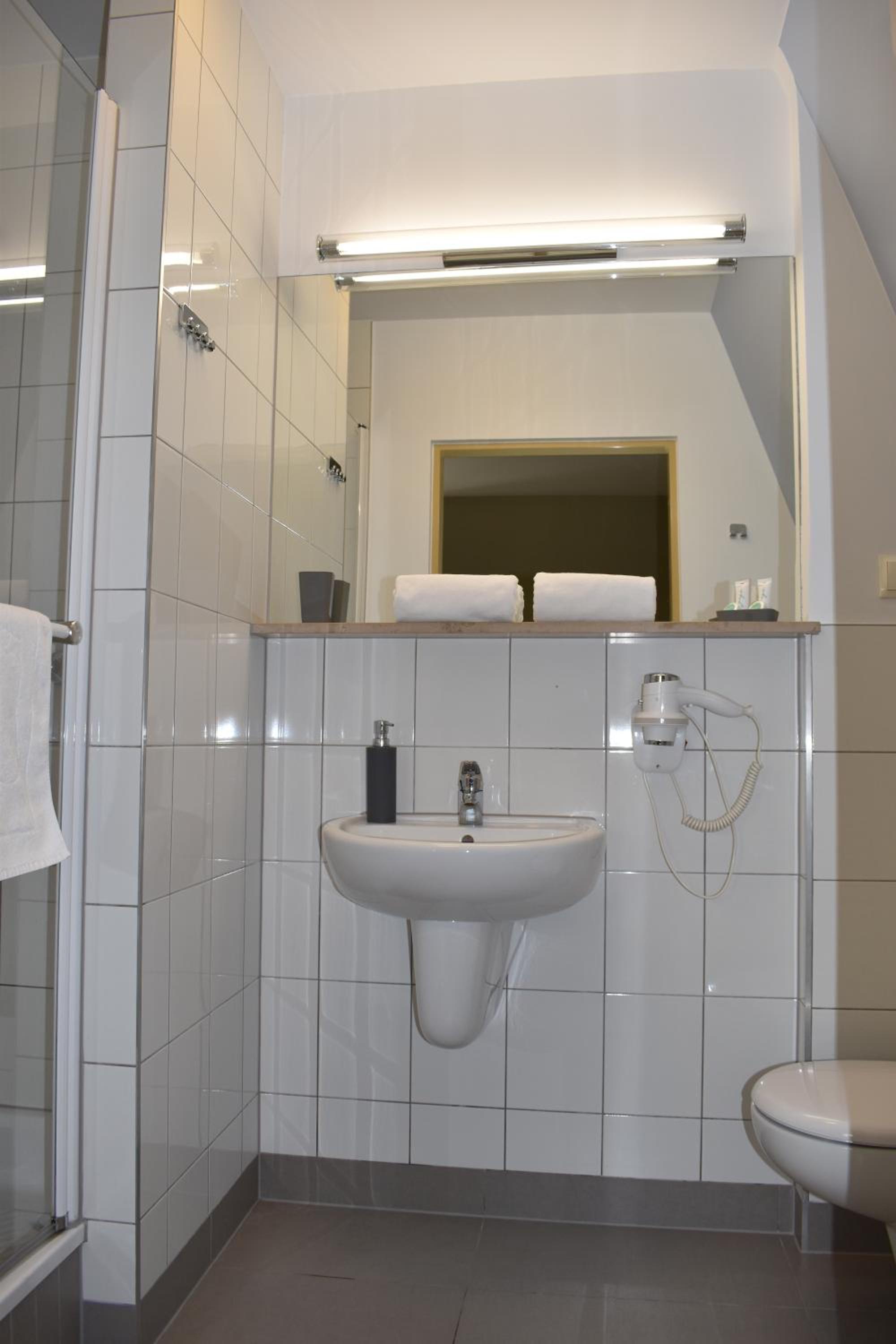 Classic Quadruple Room - Photo 2