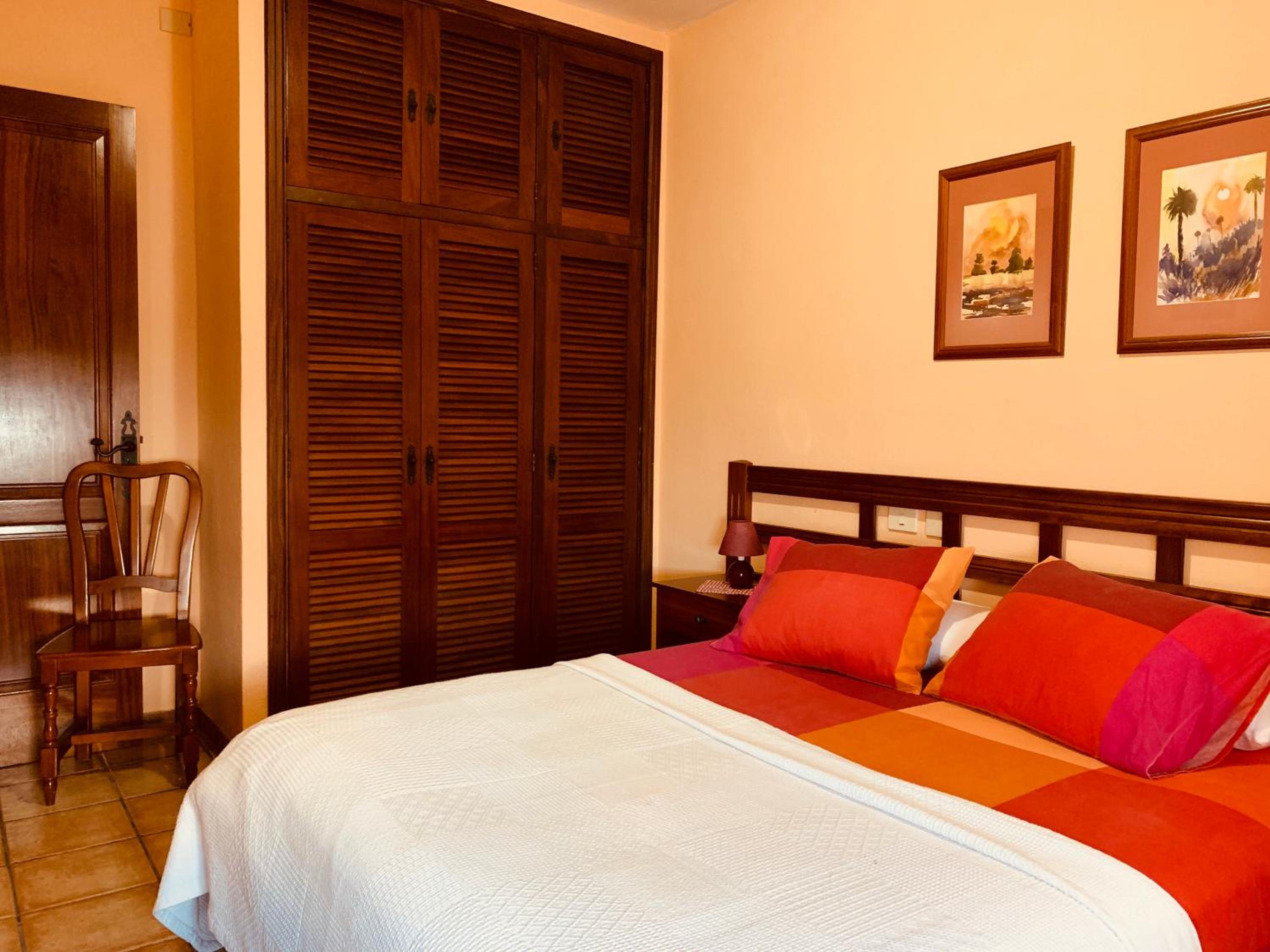 Apartamento con Balcón