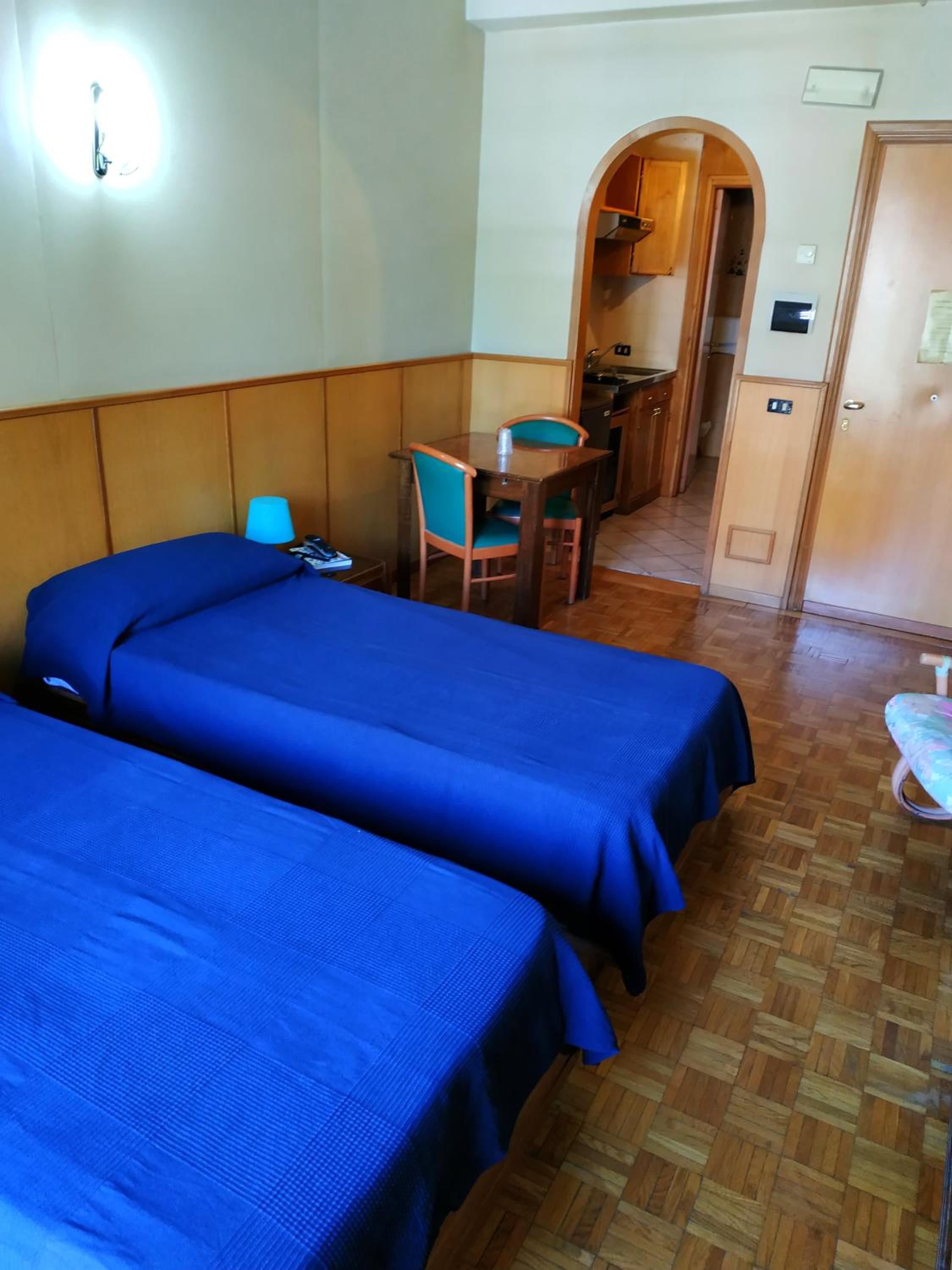 Studio Apartment